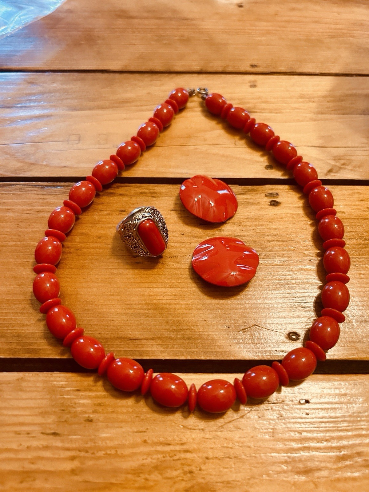 Vintage Red jewelry Set. 18” Necklace , Size 8 Ring and Earrings.
