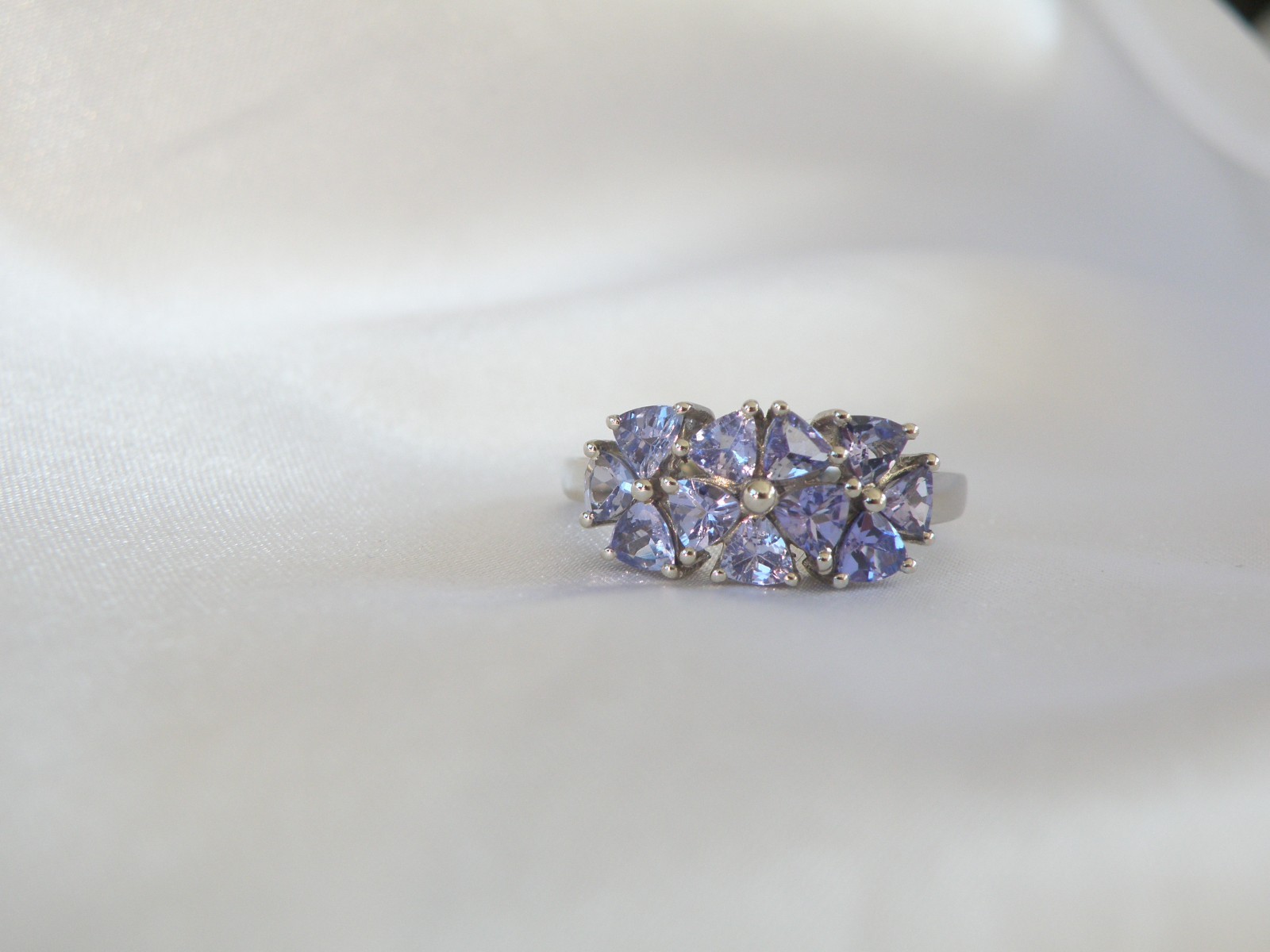 Vintage Sterling Silver 925 Natural Heated Tanzanite Band Ring Size 7