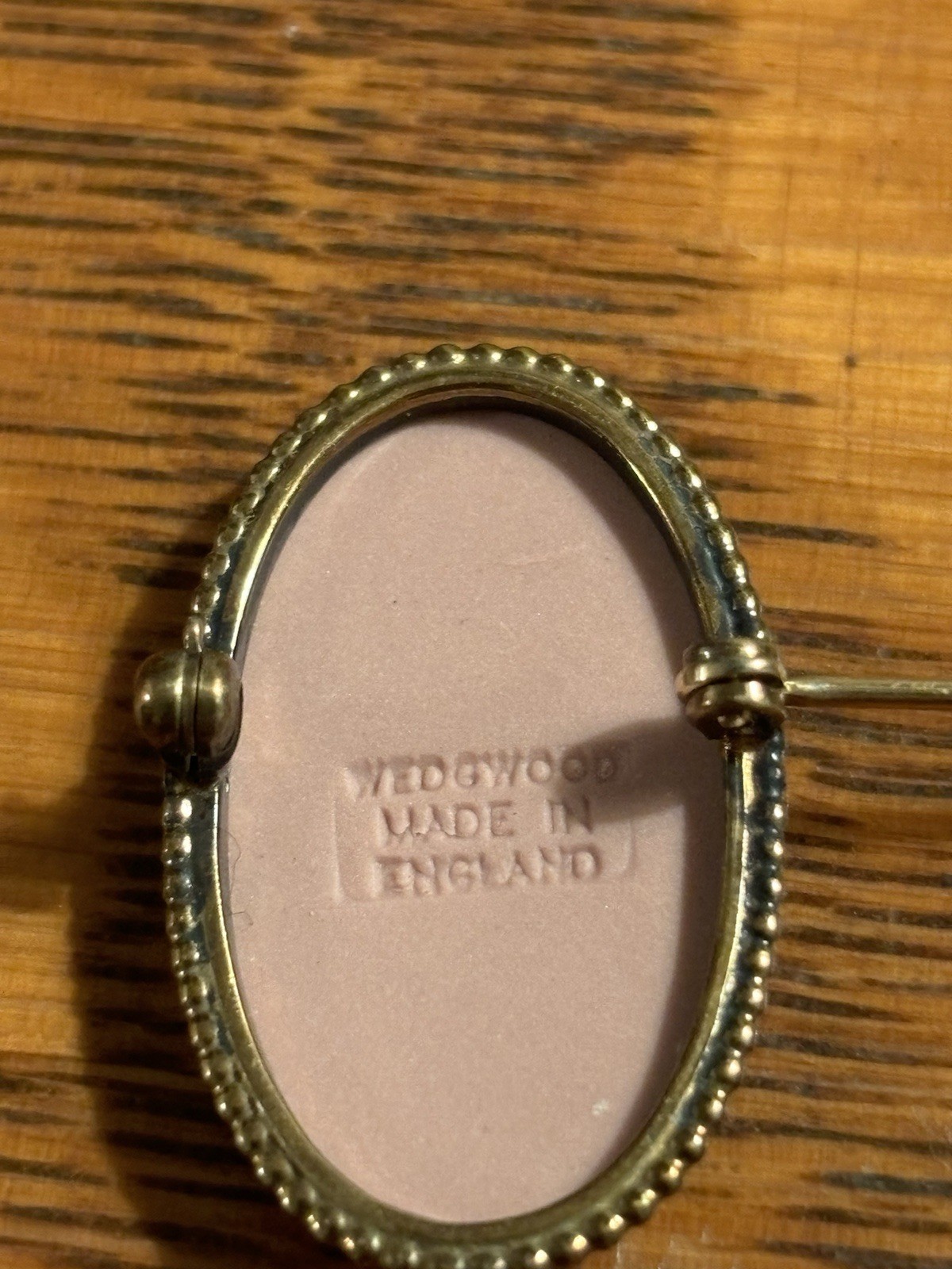 Sterling Wedgwood Pink Cameo Brooch Made In England Woman ORIGINAL BOX Lapel