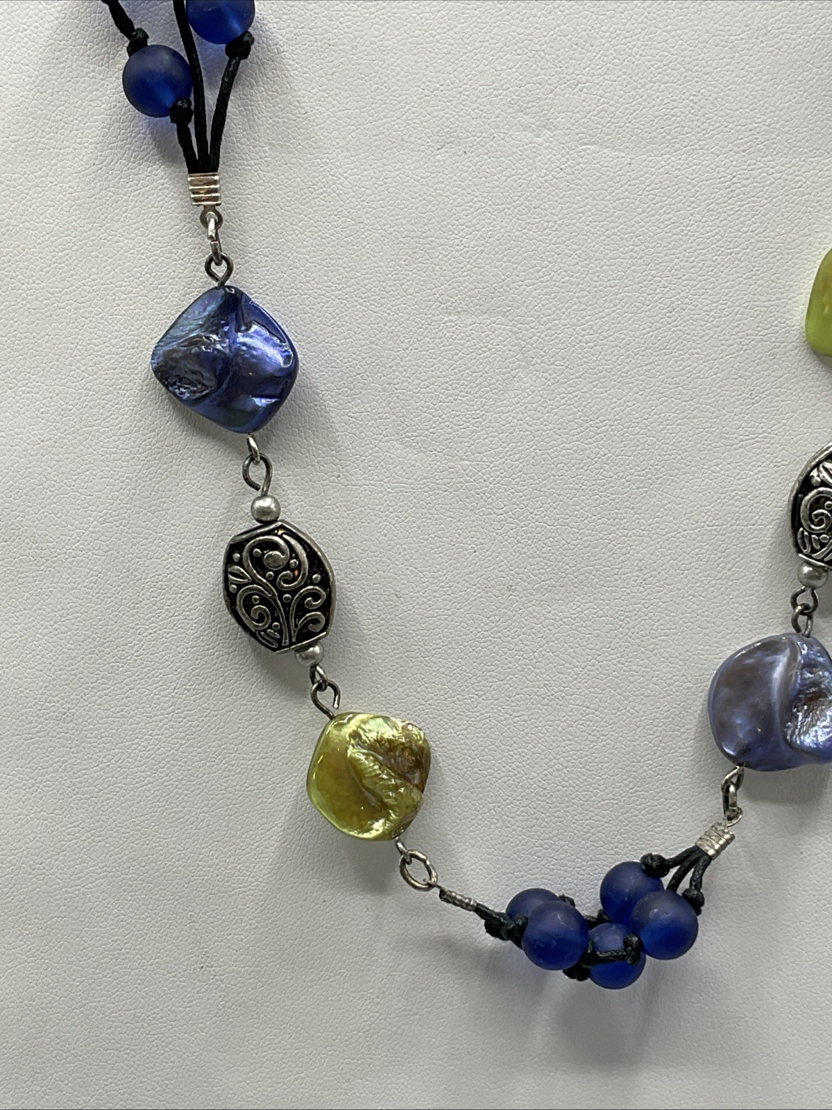 38” Designer Signed Coldwater Creek Silvertone Blue Green Shell Bead Necklace