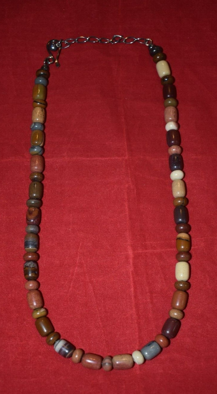 VINTAGE NATURAL STONE NECKLACE 21″ EARTHTONES