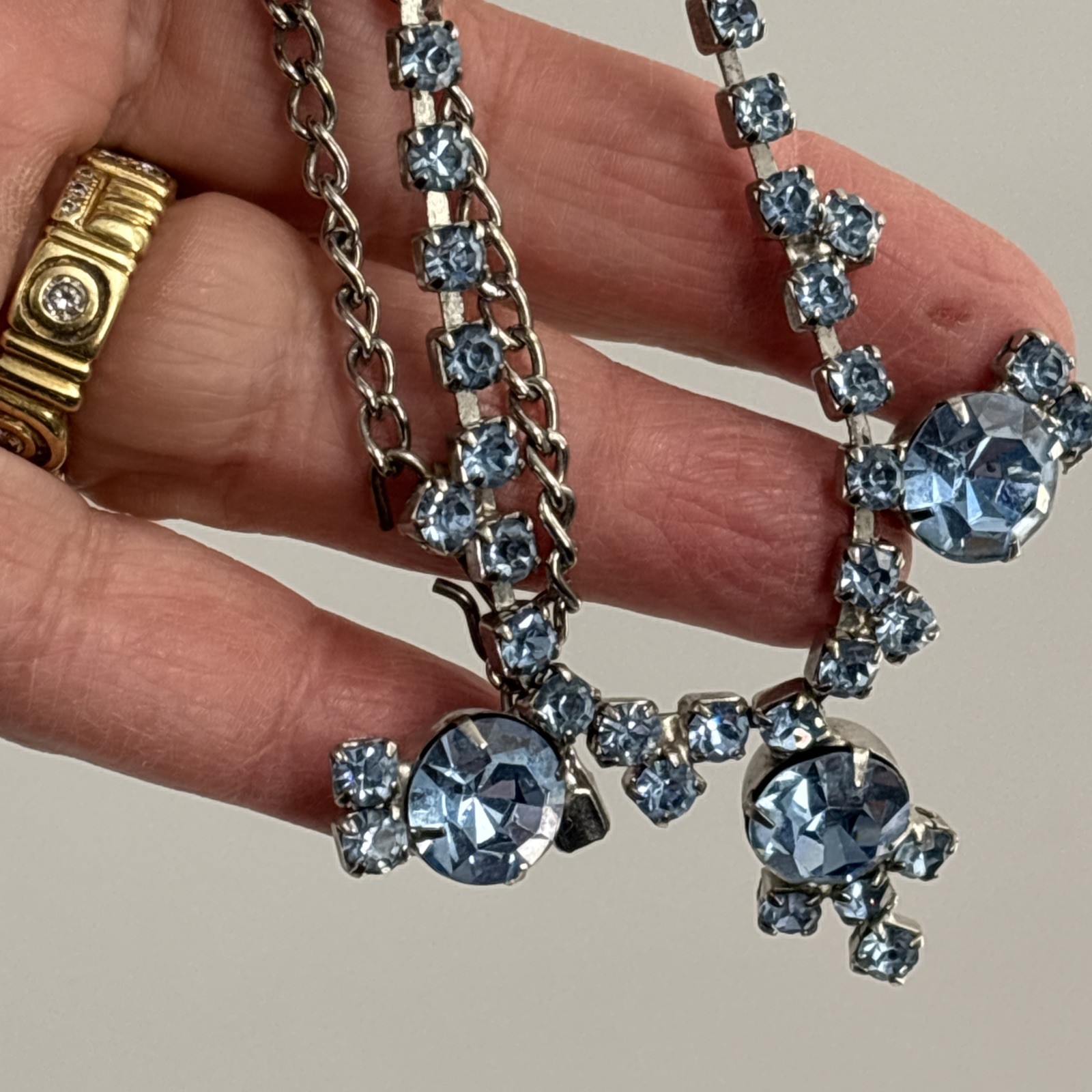 Vtg 1950s Necklace Triple Drop Choker Aquamarine Ice Blue Rhinestone Silver Tone