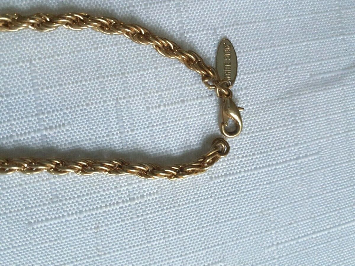 Vintage Gold Tone White Stag 7 Inches Bracelet. As Pictured -VM197
