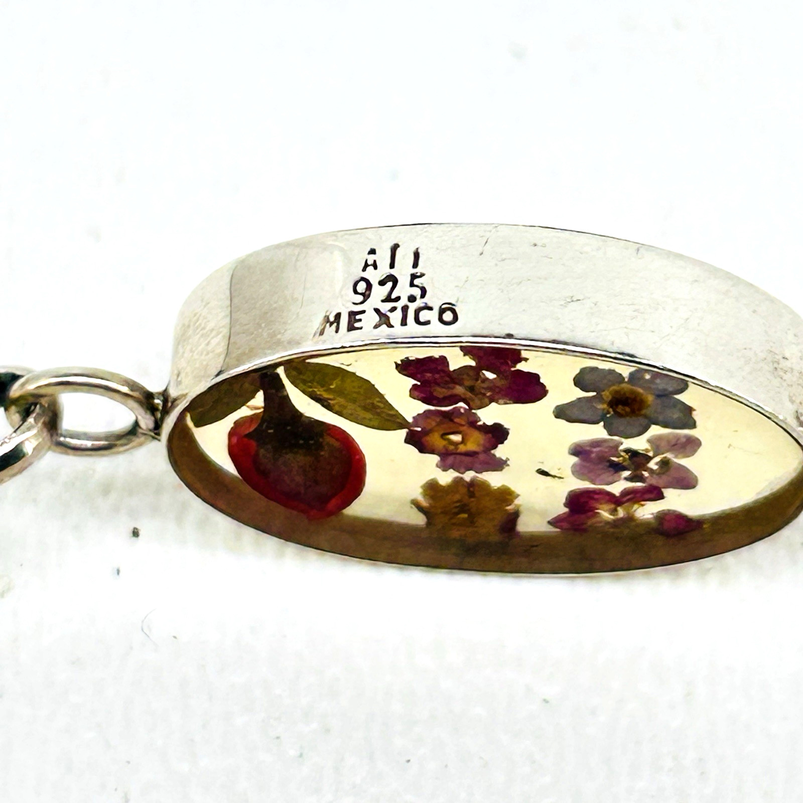 ATI Mexico 925 Sterling Artisan Oval Central Resin Dry Floral Charm Bracelet 6″