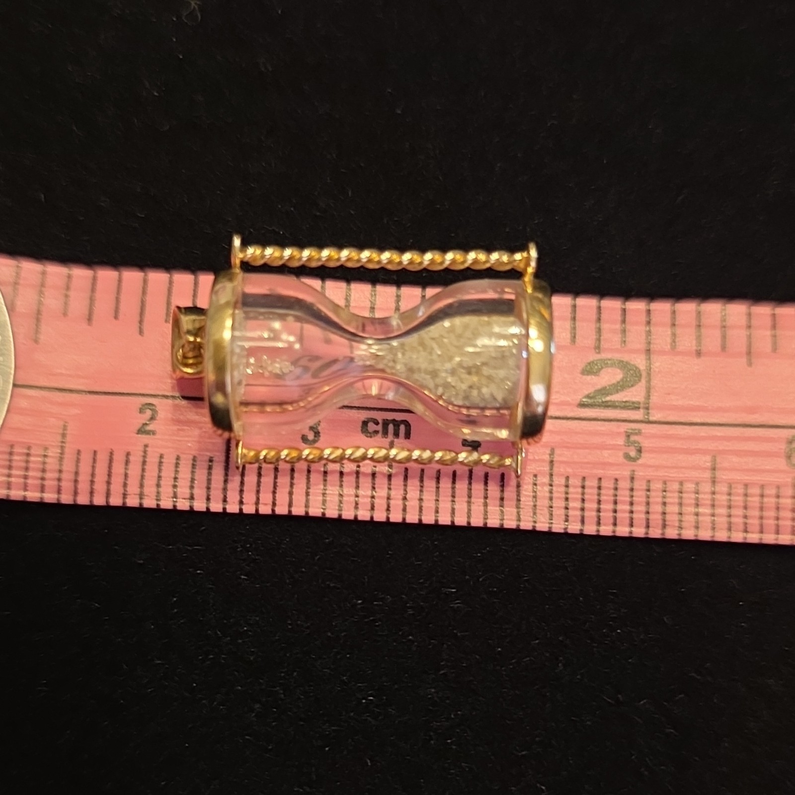 14kt yg Hour Glass Charm with Diamond Chips