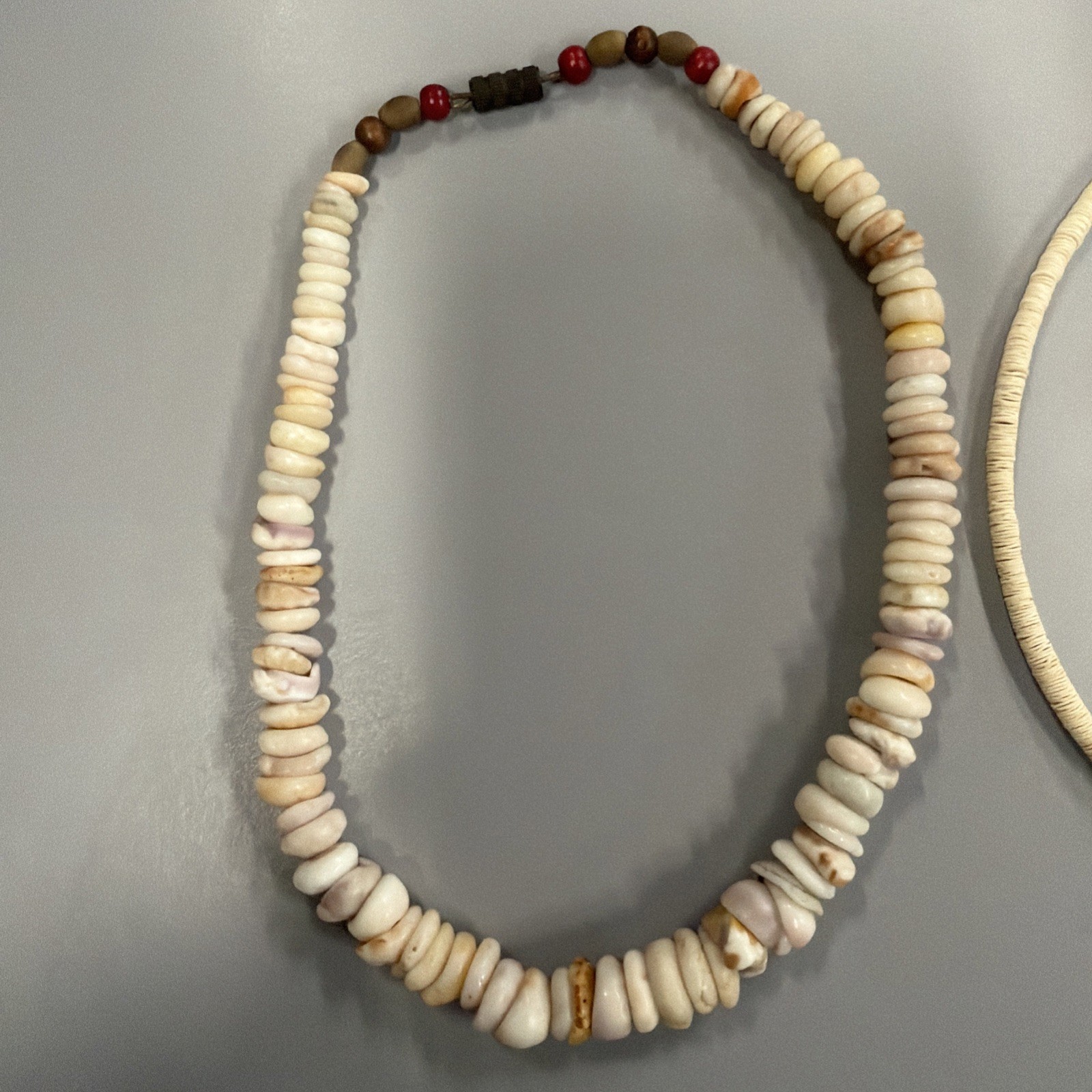 Vintage Pukashell Necklace 15” And 16”