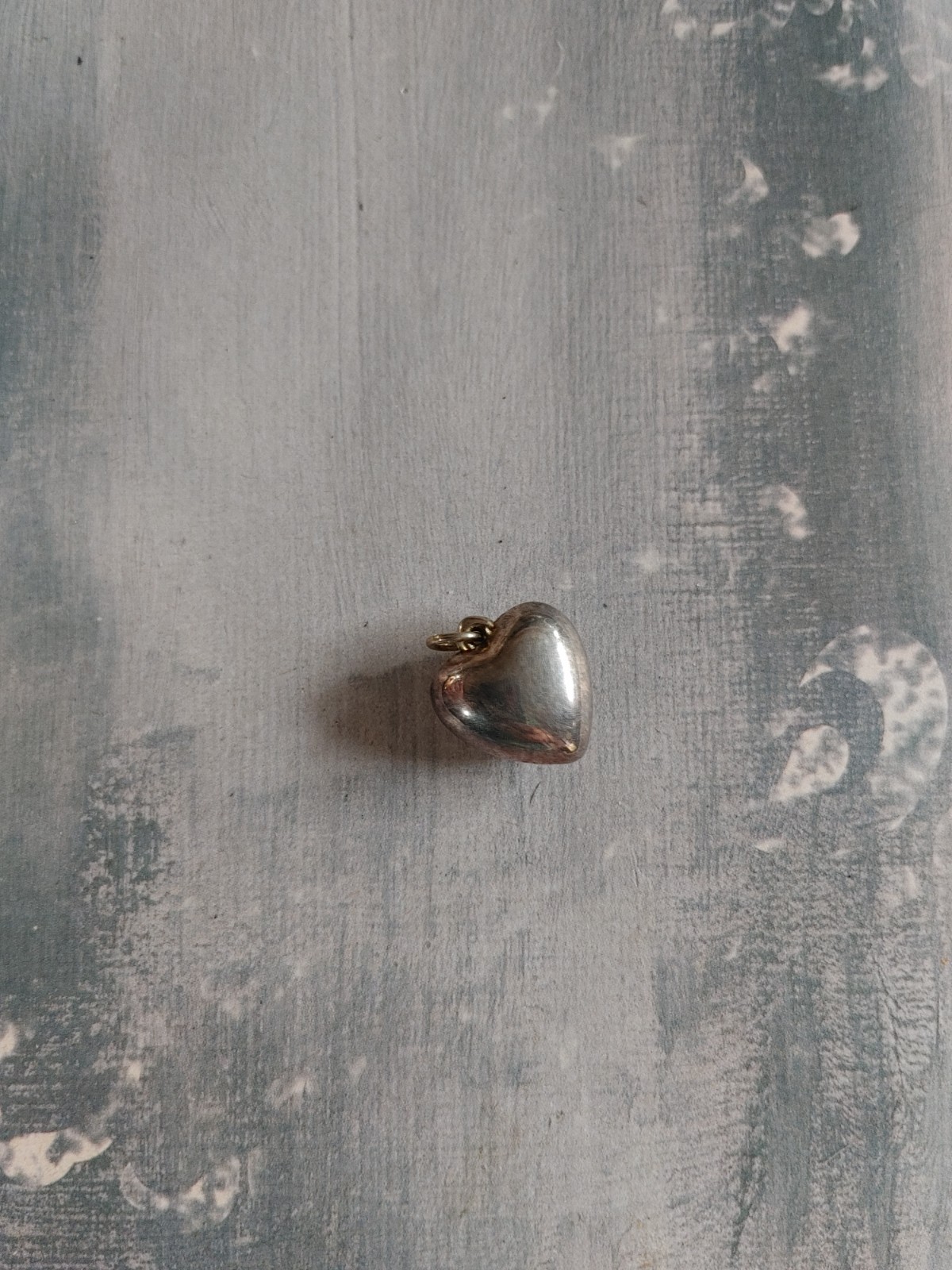 Vintage pendant charm silver tone metal puff heart