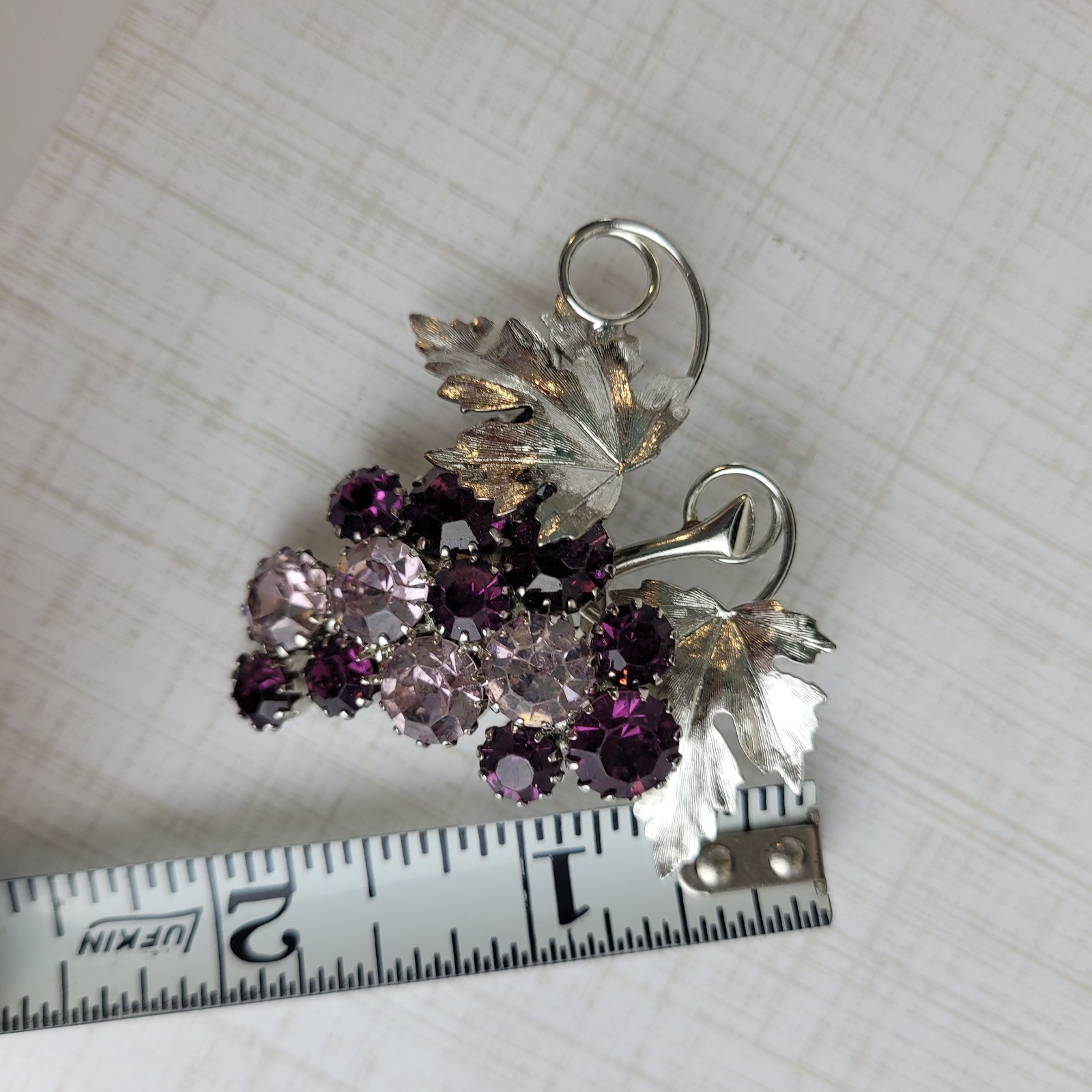 Shades of Purple Rhinestone Grape Cluster Brooch Silver Tone