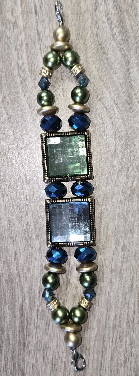 Vintage Small Tiny Wrist Custom Jewelry 7-8″ Stretch Bracelet 90’s Green Blue
