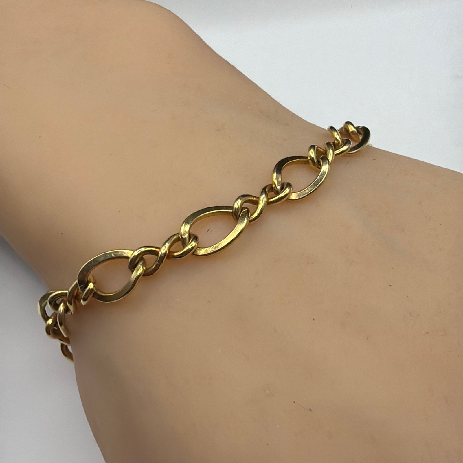 Vintage 12K Gold Filled Open Oval Link Bracelet, 6.5 Grams