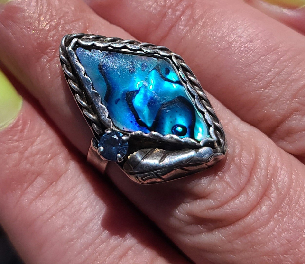 Vintage Paua Shell & Sterling Silver Ring Size 7 Leaf & Blue Rhinestone Accents