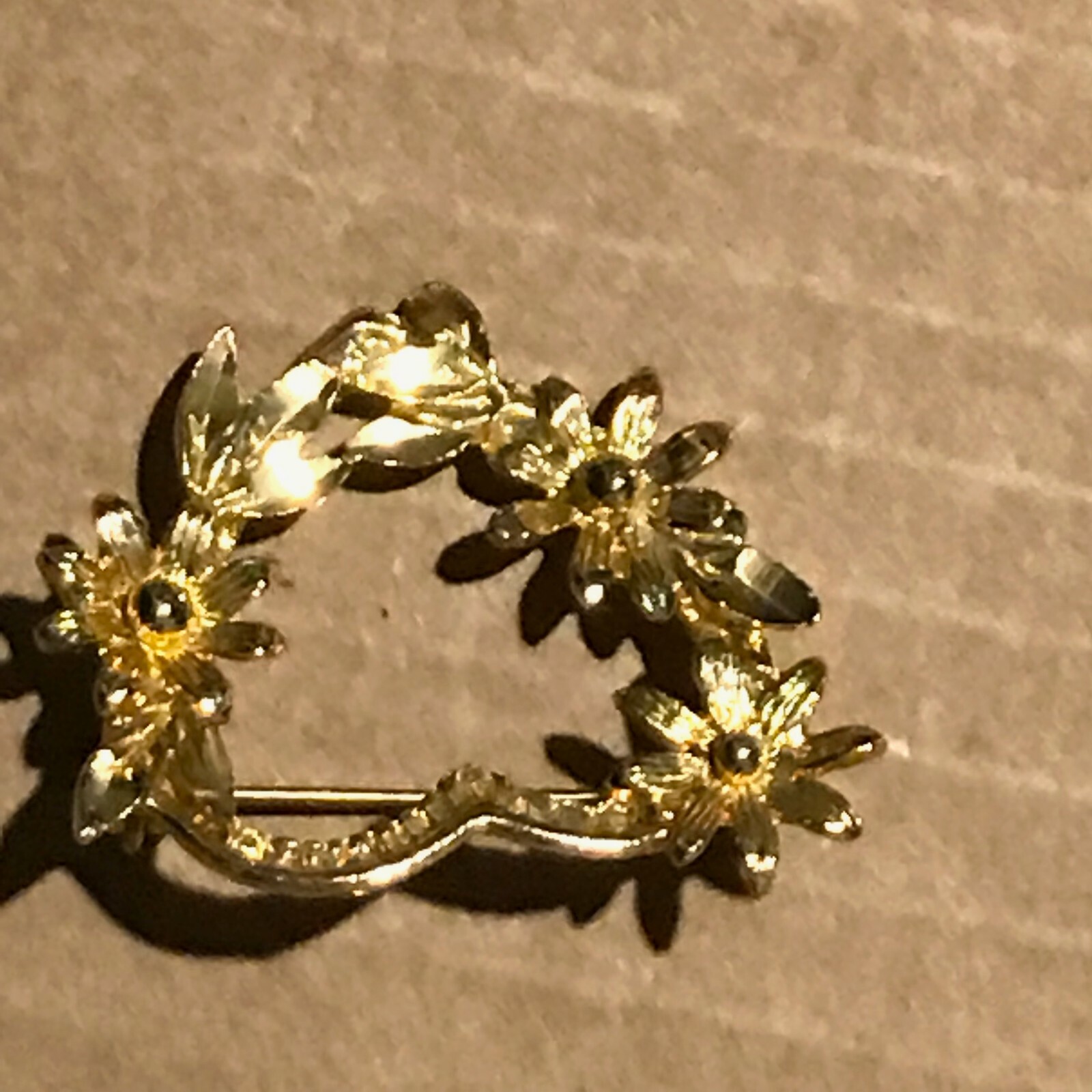 Estate Goldtone Heart with Flowers Pin Brooch – 1.5 x 1 and 3/8th’s inches –