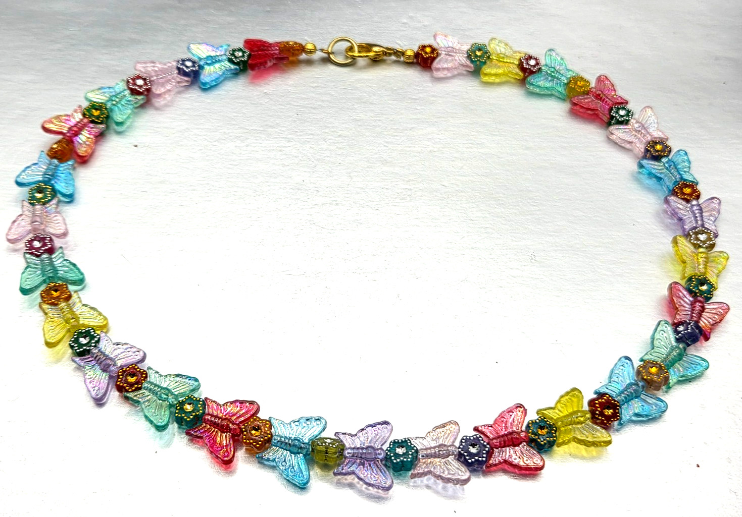 Vintage Cute Butterfly Multicolor Lucite Beaded Necklace 19″