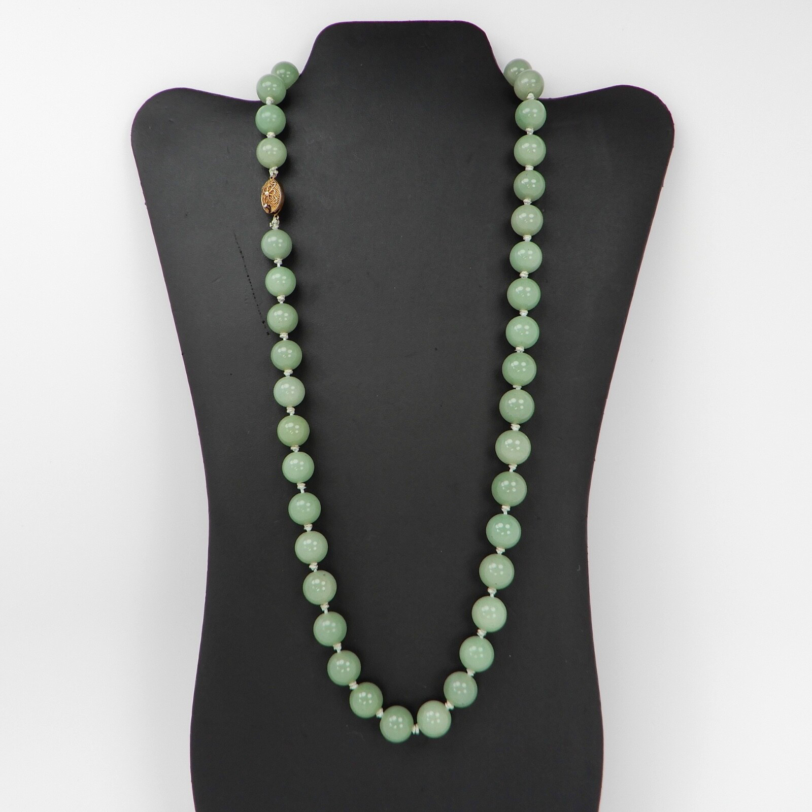 Vtg Green Jade Knotted 12mm Bead Necklace 24” .925 Silver Filigree Clasp 115 gr