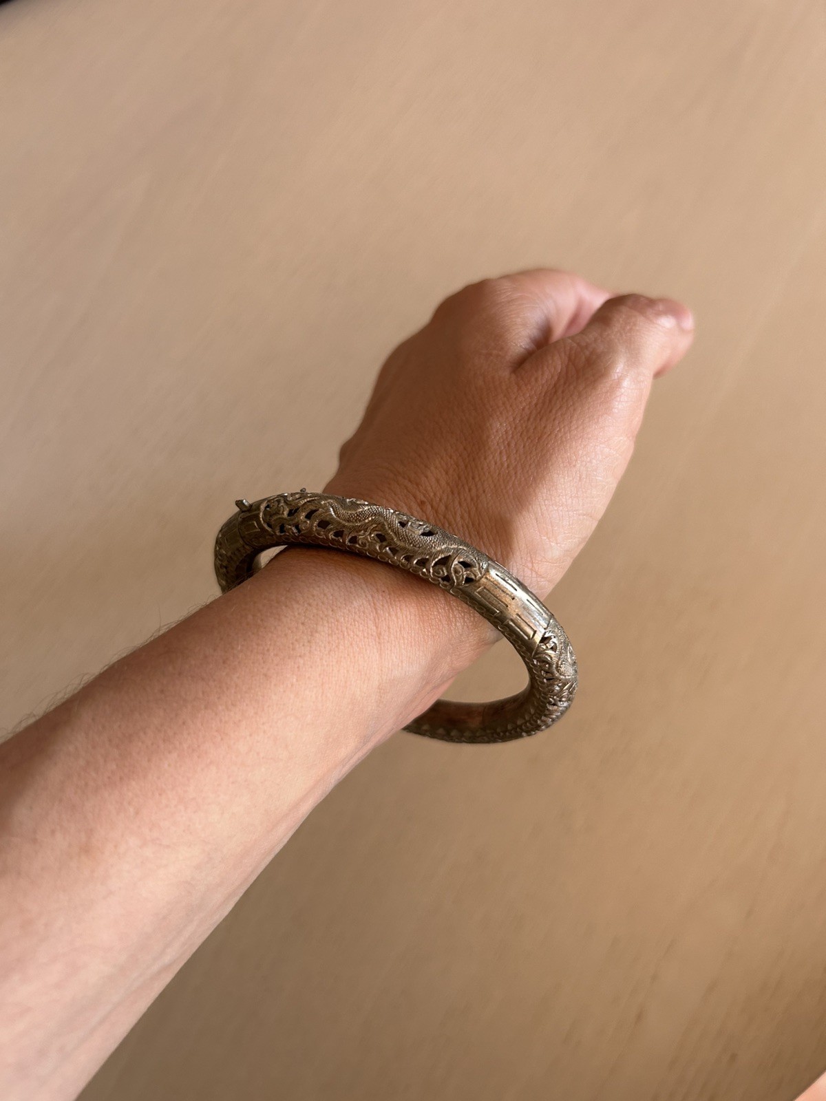 Antique Saigon Argent Dragon Silver Hinged Bangle Bracelet 1920s Art Deco