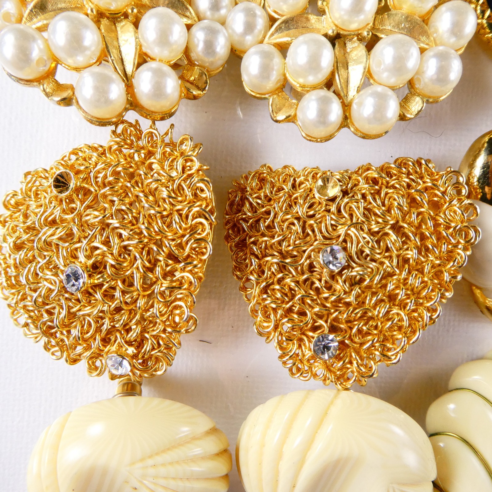 Vintage Clip On Earrings Jewelry Lot 26 Pairs Some Signed Napier Coro Carolee