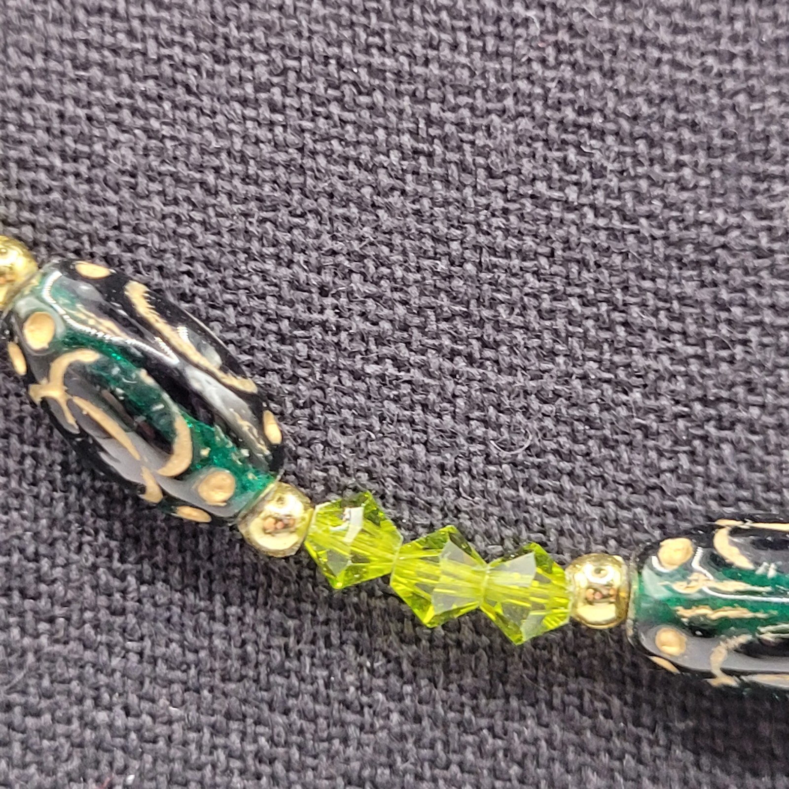 Green Art Glass Crystal Vintage Necklace Light & Dark Green Shades Gilded Beads