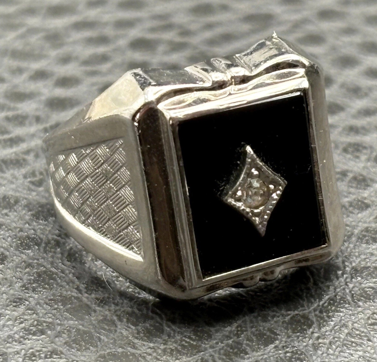 Vintage Vargas 18K HGE White Gold Plated Black Onyx Rhinestone Ring Size 8