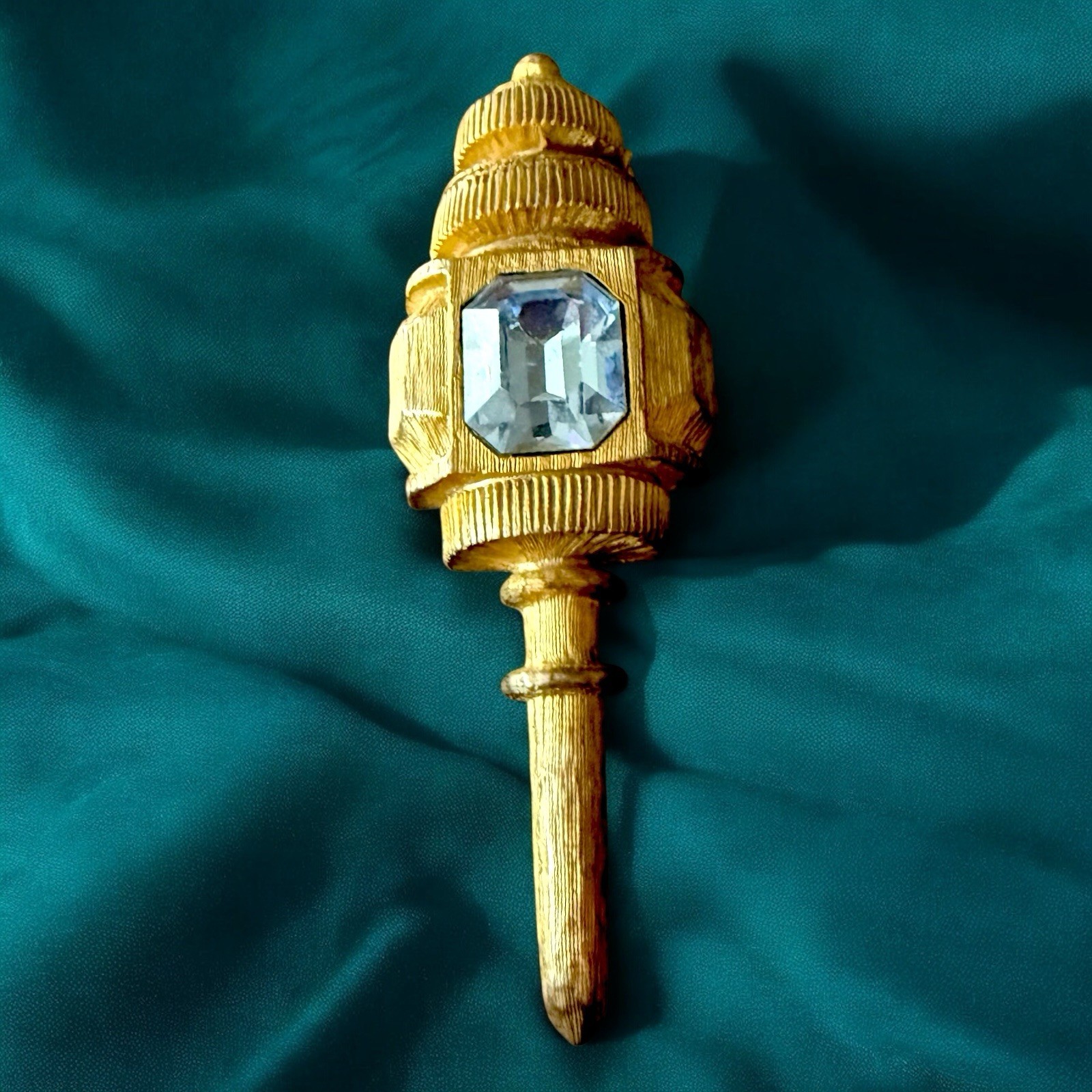 De Nicola Brooch Gold Tone Lamp Post Blue Rhinestone Signed Figural Pin