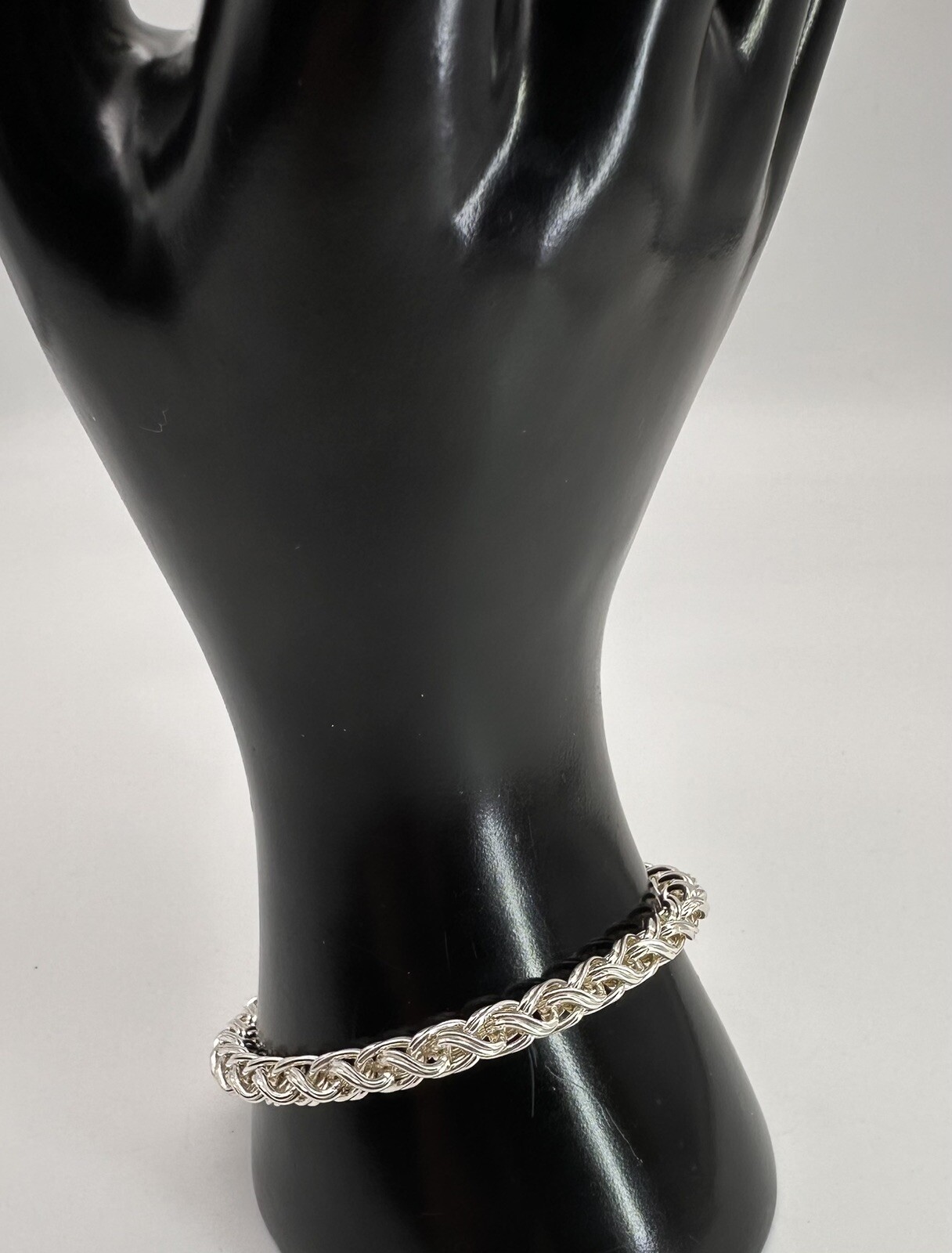 Vintage Silvertone Metal Wheat Spiga Chain Men Women Bracelet 5 mm Size 7.1/4￼