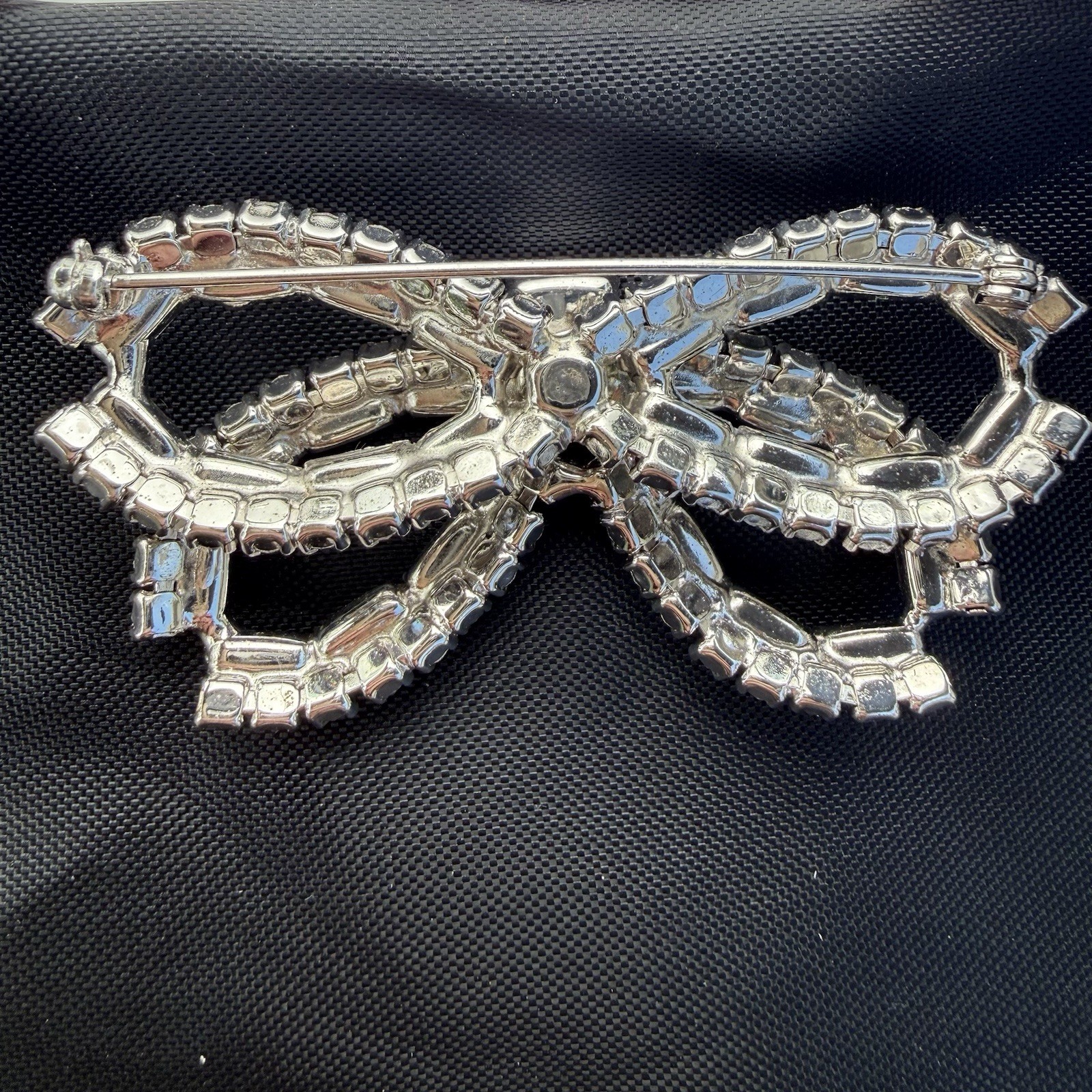Vintage Rhinestone Bow Brooch/pin Baguette, Round And Emerald Cut Stones