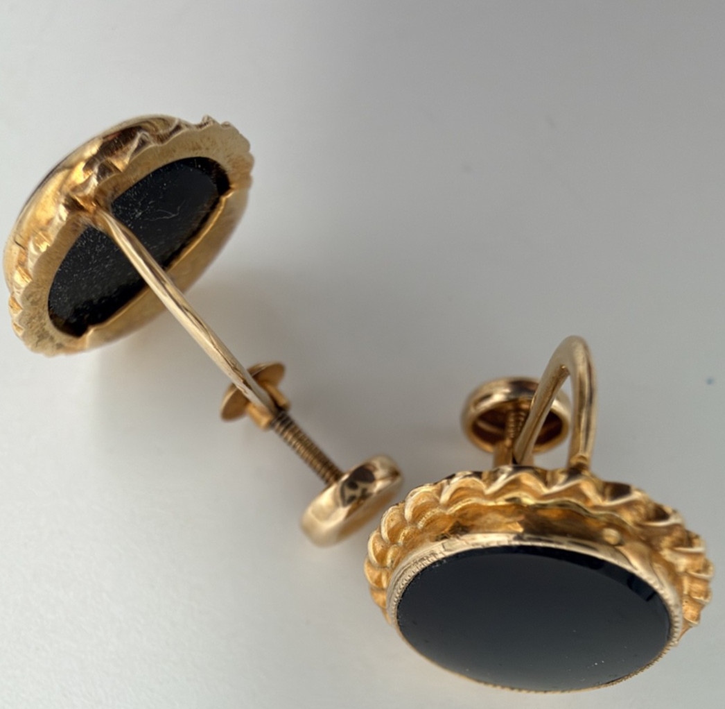 Vintage BDA 10K Gold Black Onyx Screw Back Earrings Oval Cabochon Estate 3.12g