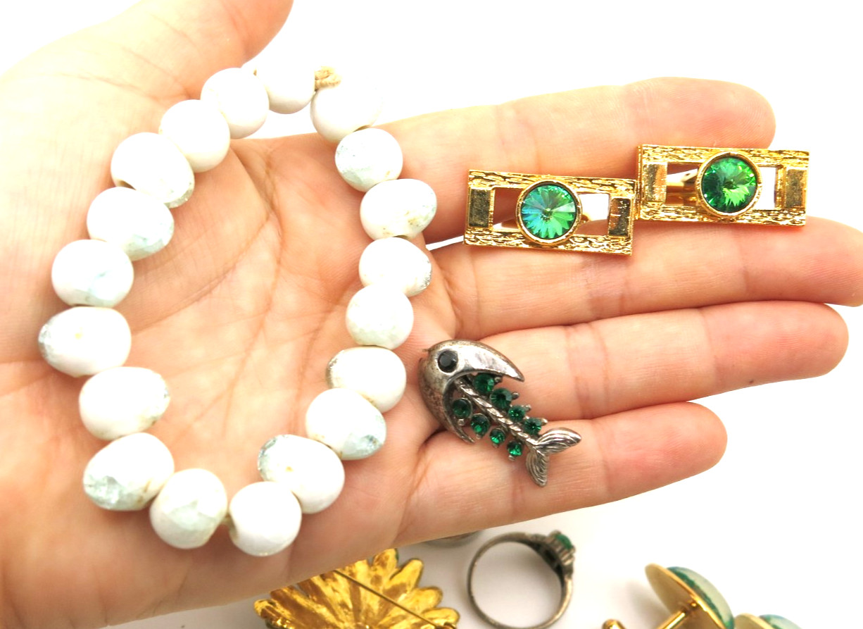 VTG Jewelry Set Lot 20pcs Pendant Brooch bracelet Cufflinks Ring Green gemstones