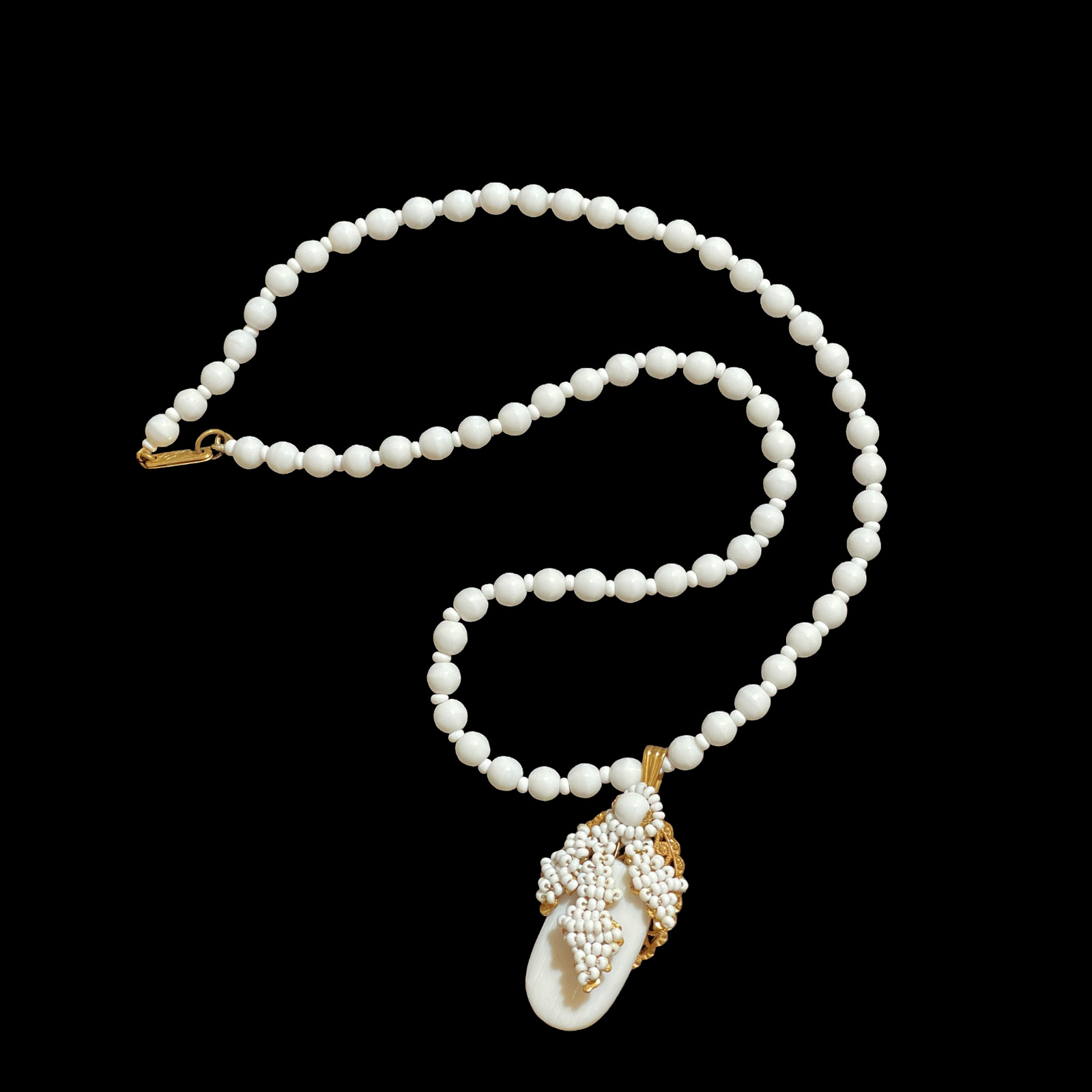 Vintage Mariam Haskell Milk Glass Bead Neck Signed Clasp / Pendant 20”