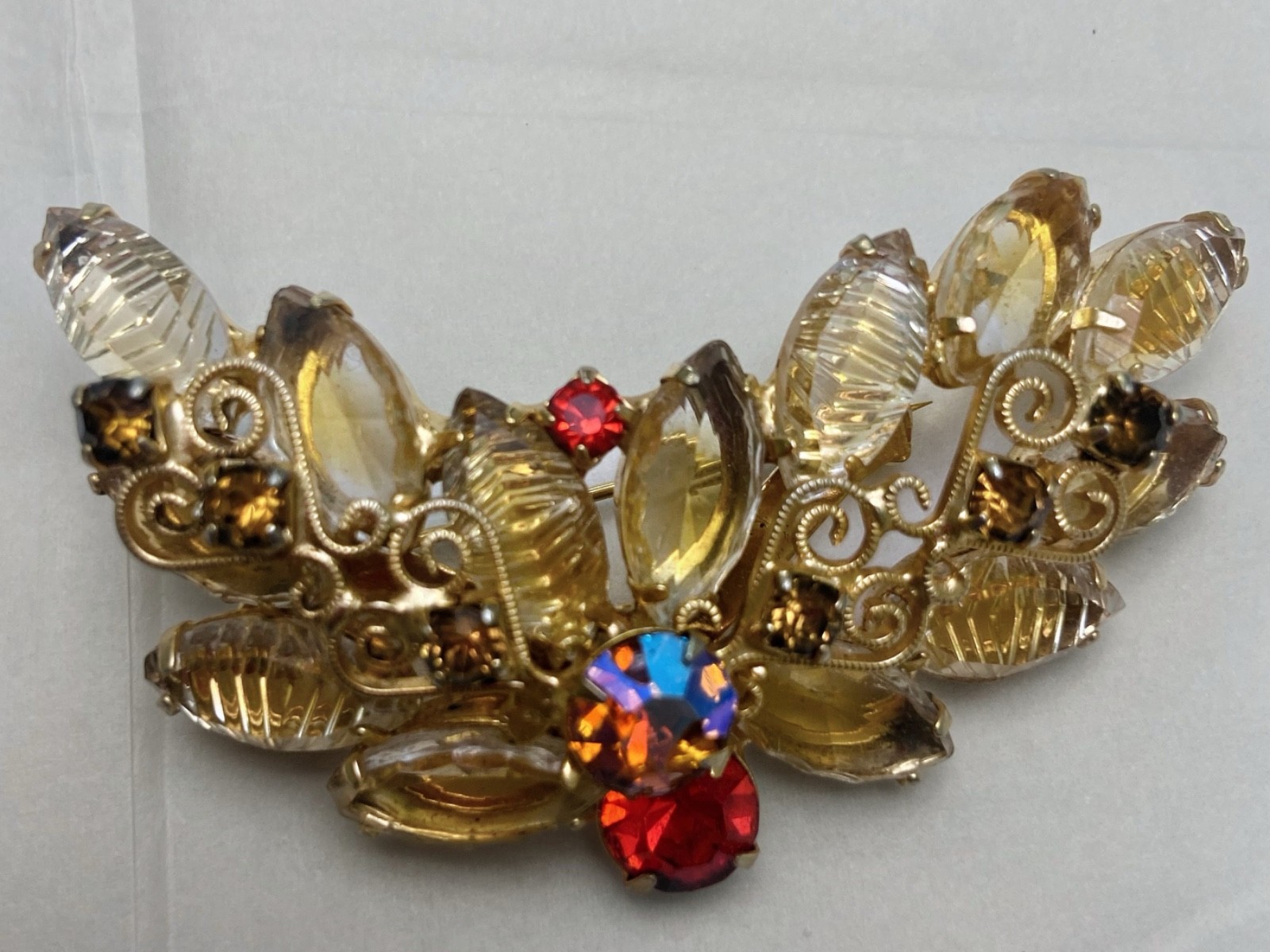 Vintage Juliana Delizza and Elster Amber and Red Brooch Pin