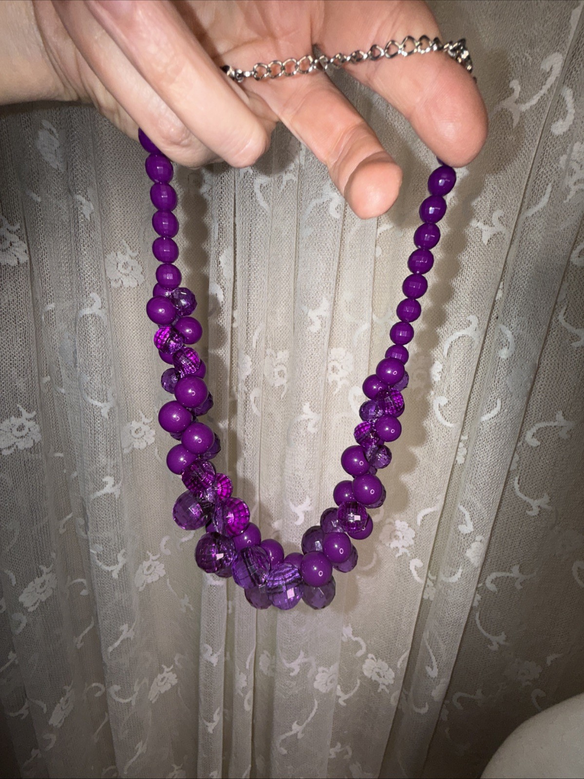 Vintage Purple Contrast Bauble Beaded Chunky Statement Piece Necklace 22 Inches