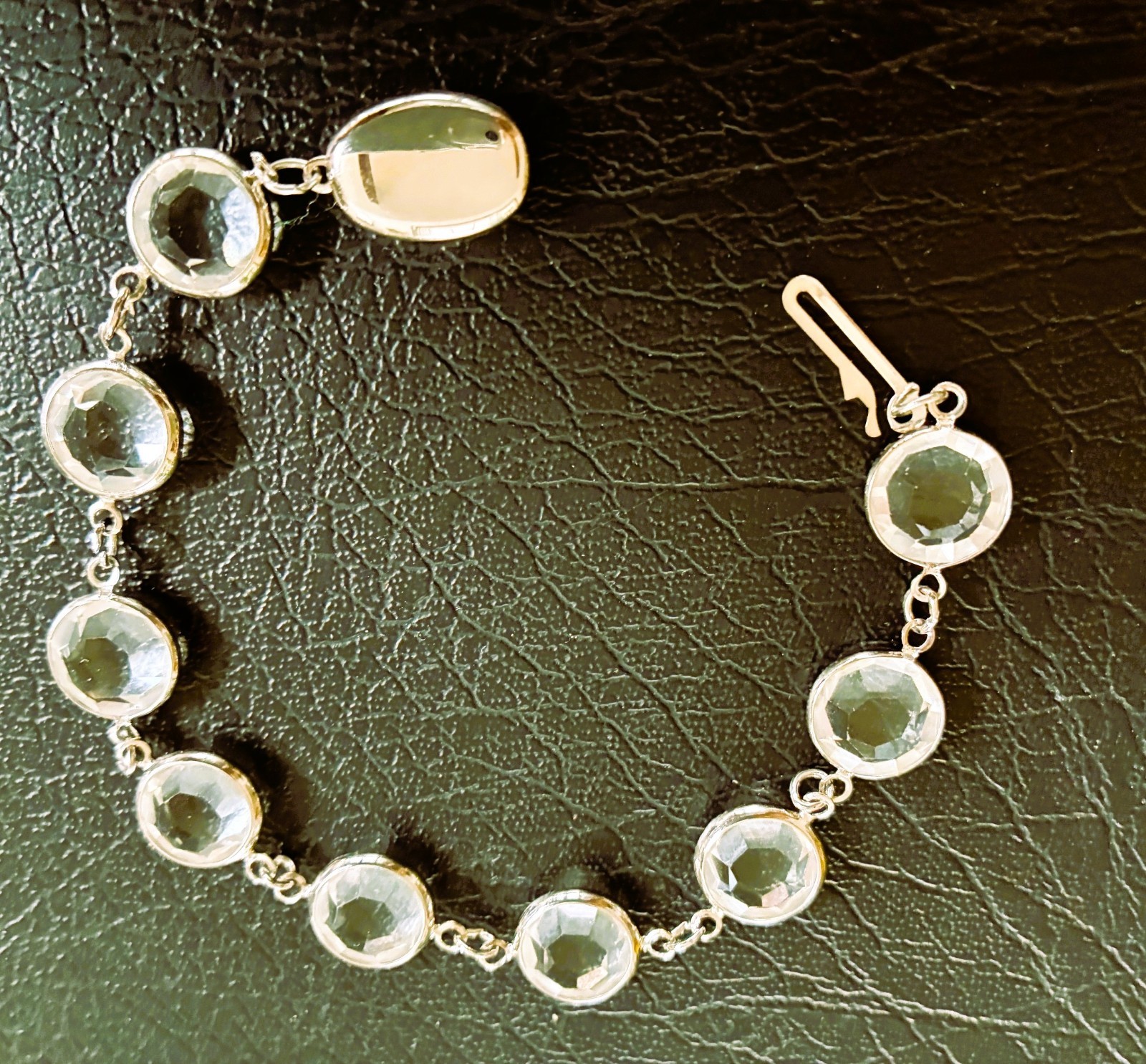 Clear Crystal Faceted Stone Bracelet with Polished Silver Tone Clasp