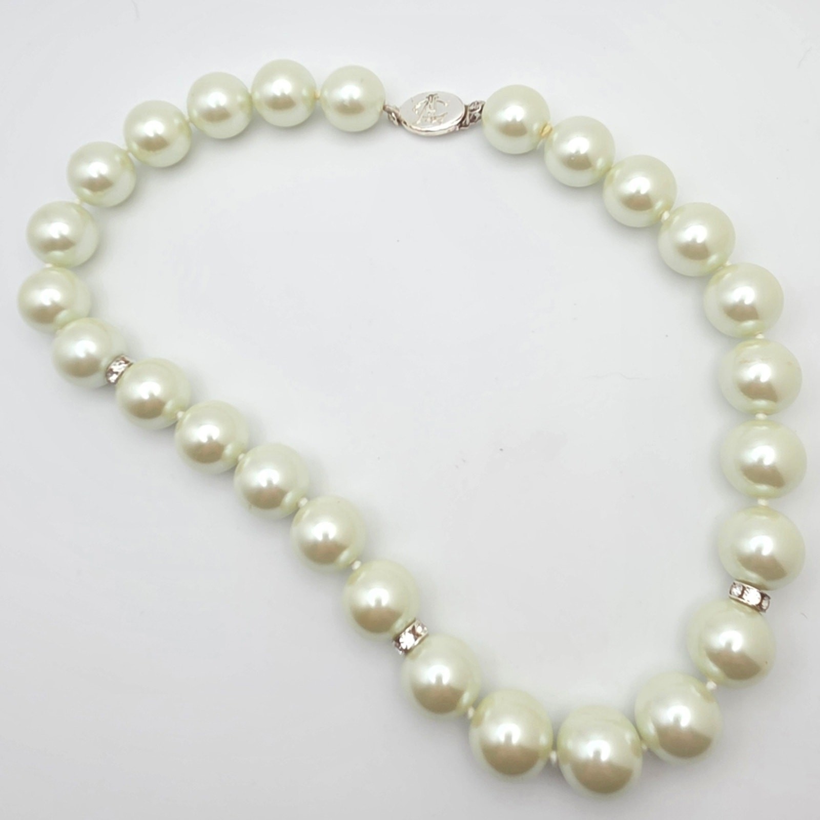 Vintage Anne Klein Signed AC Large Glass Faux Pearl & Rhinestone Necklace – 18″