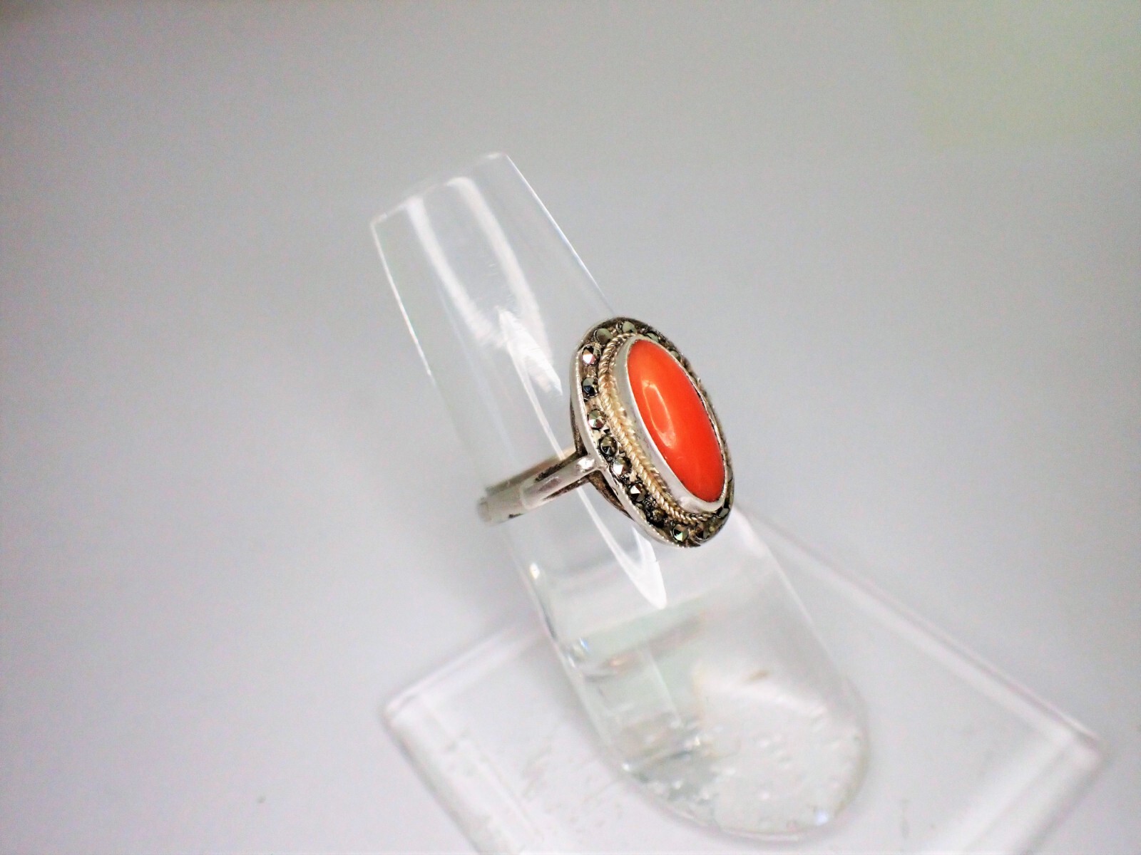 Vintage Art Deco 800 Silver Oval Coral Cabochon & Marcasite Ring Size 5.5