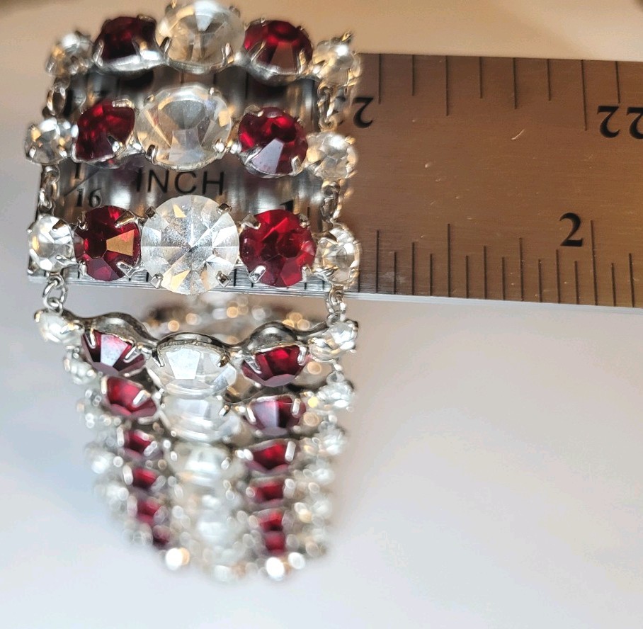 Elegant 7.5″ Estate Garnet & White Sapphire Color Bracelet 1/20 12k Gold 36.85gr