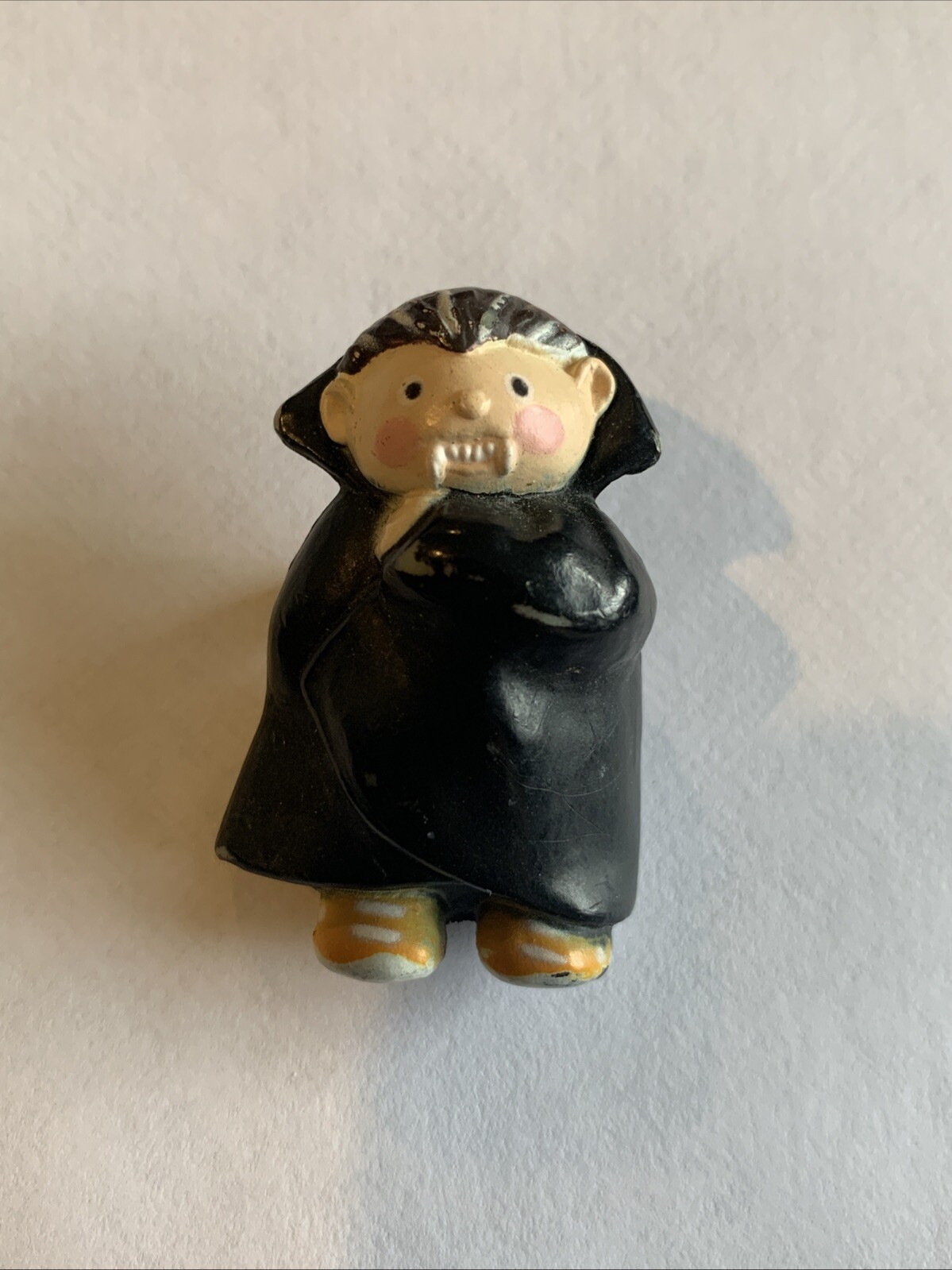 VTG Fun World Vampire In Sneakers Plastic Halloween Brooch