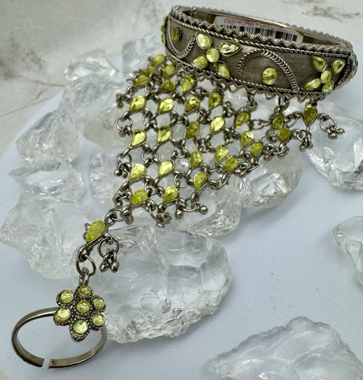 VTG Boho Slave Bracelet Bangle Peridot Rhinestones Sizeable Ring Chain Link