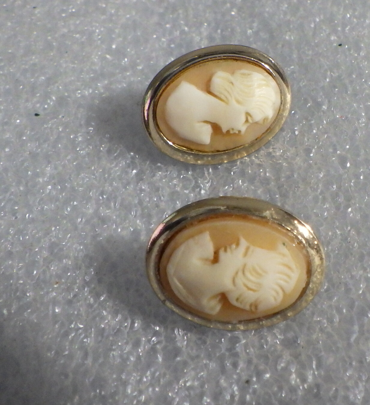 1950’s CARVED SHELL CAMEO EARRINGS OMEGA BACKS (POST CLIP OVER) 3/4″
