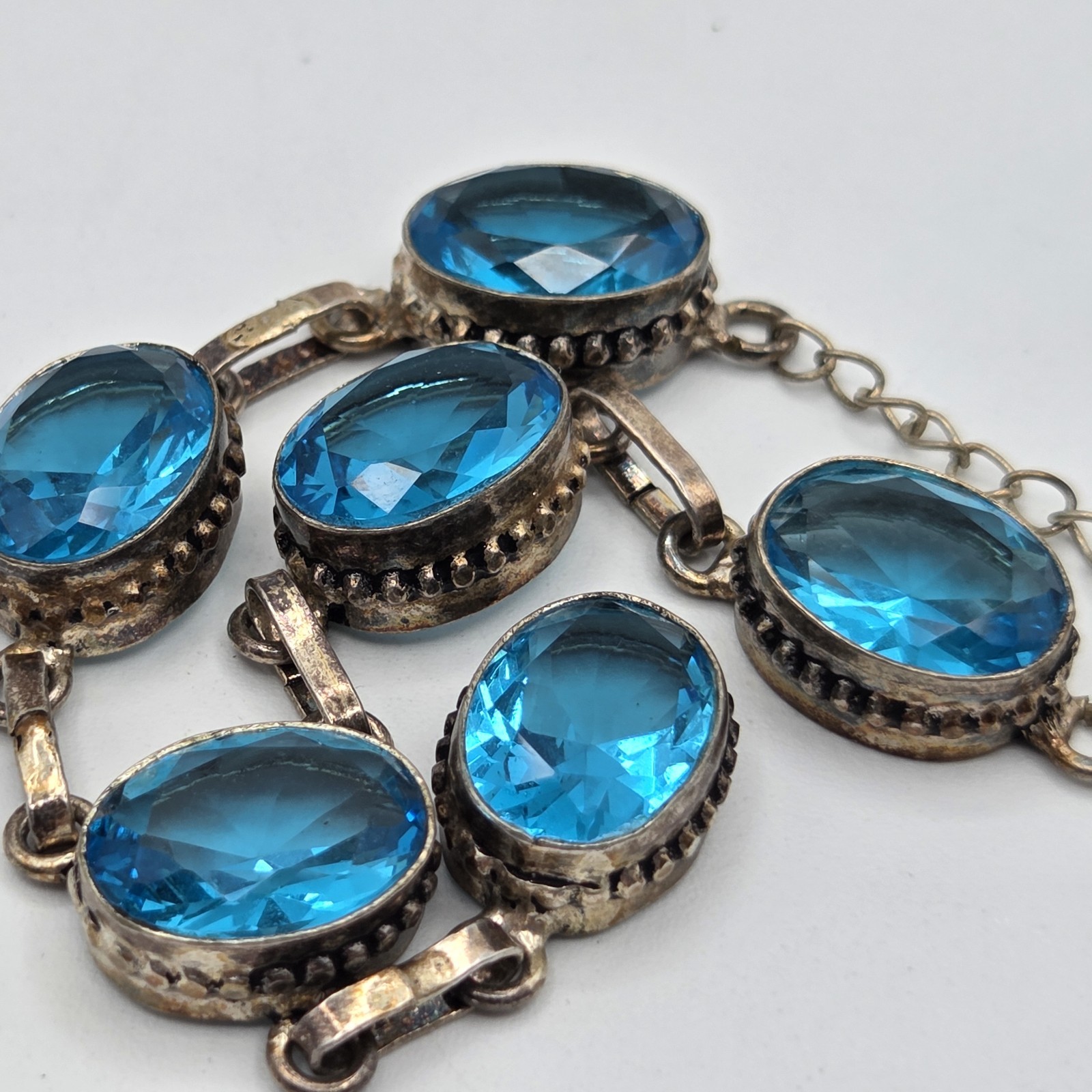 Stunning Vtg 925 Sterling Silver Blue Glass Festoon Y-Necklace 20″+ 1.5″ Drop