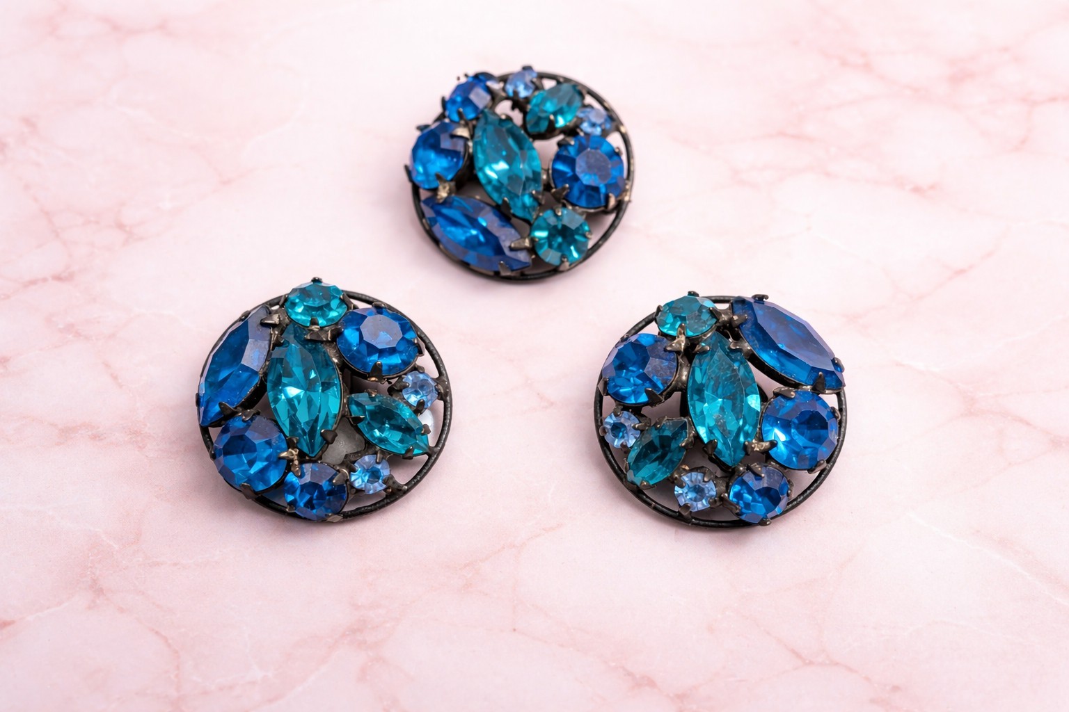 Vintage La Roco Japanned Blue Teal Pin& Earrings Demi Parure