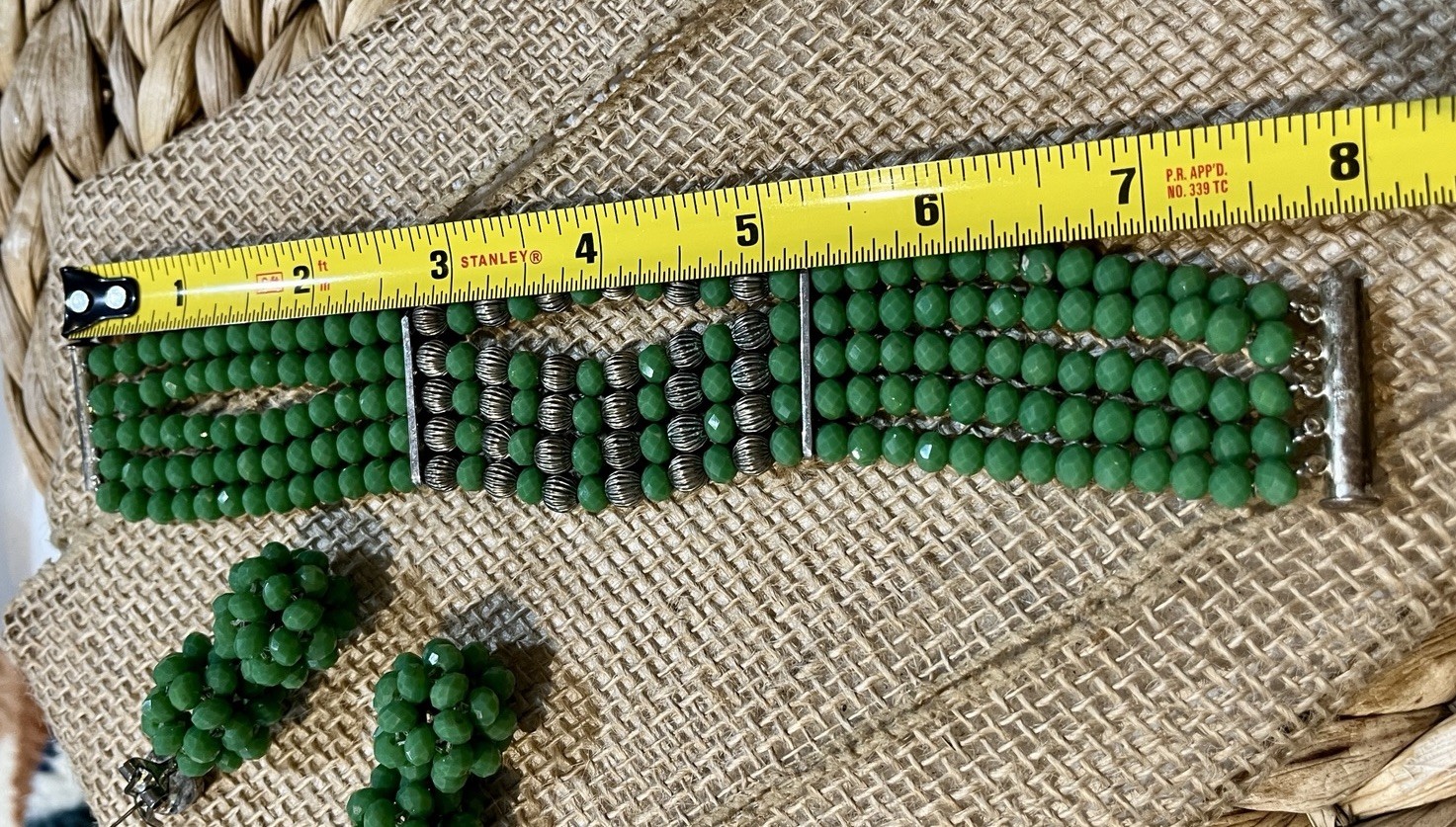 Vintage Beaded Necklace 16in Green Beads Clasp Closure Multi-Strand Set