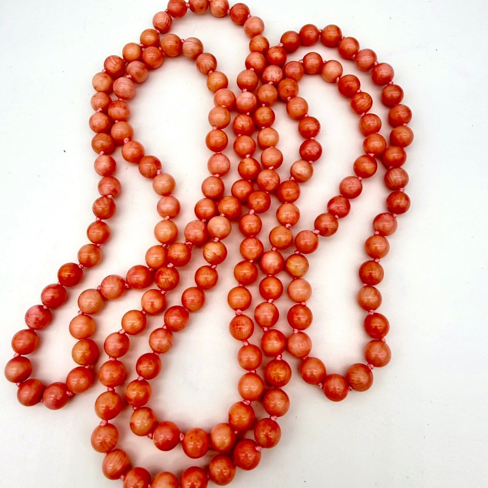Vintage 56″ Genuine Angel Skin Coral Necklace Hand Knotted 8.5mm Beads 124g