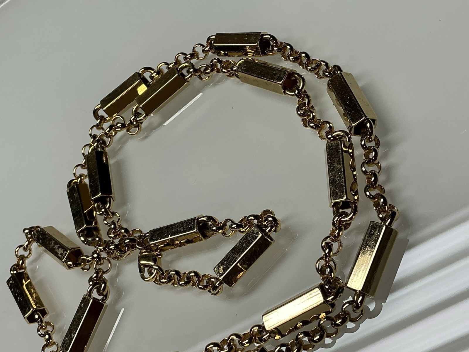 Vintage Monet Gold Tone Chunky bar link Chain Necklace 28″