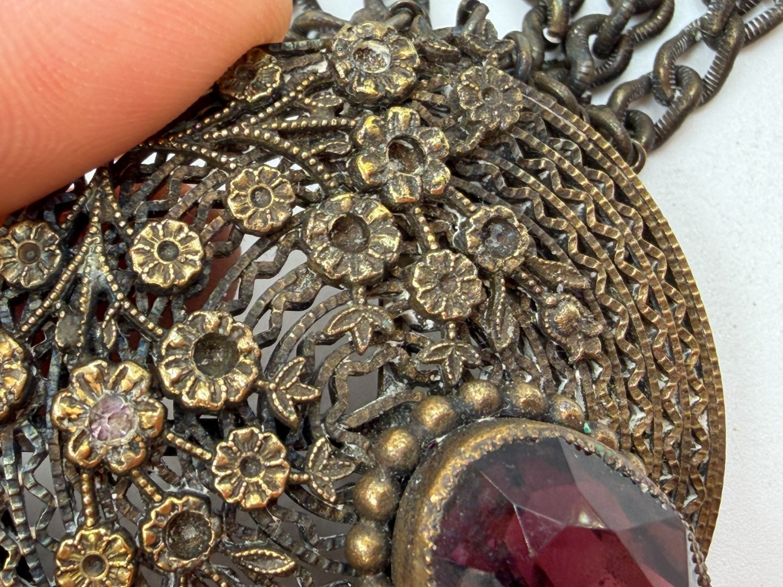 Vintage Necklace Gothic Victorian Swag Chain Purple Glass Pendant 16 in PJ