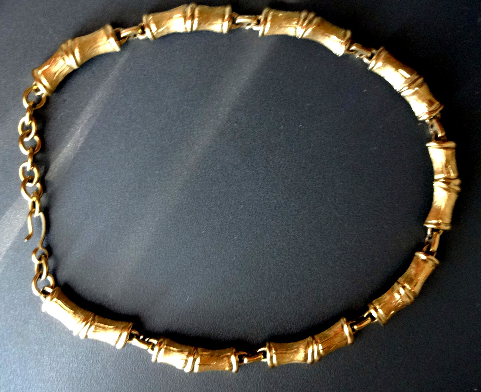 Vtg Signed MONET Asian Bamboo Statement Gold Tone Bold Chocker Necklace 16″ RARE