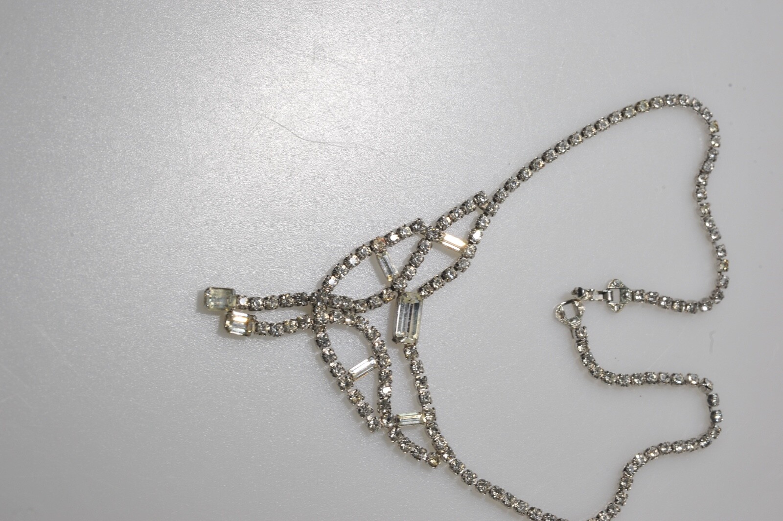 Vtg Rhinestone Necklace choker 15″ clear dangle drop classic GLAM RA2