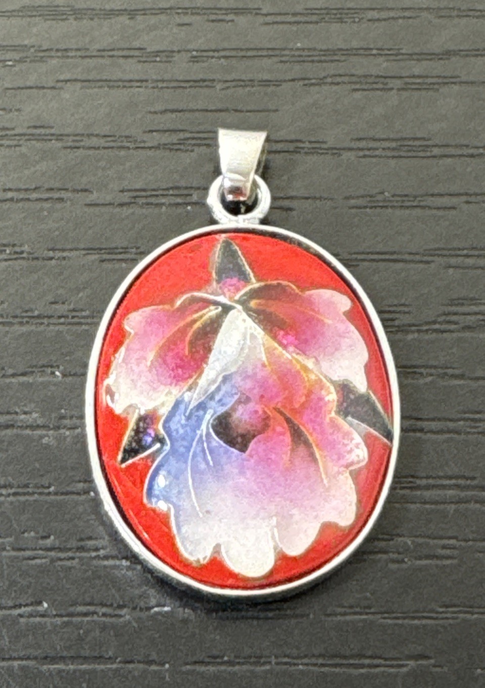 Vintage Floral Enamel Pendant Silver / Chrome Toned Finish