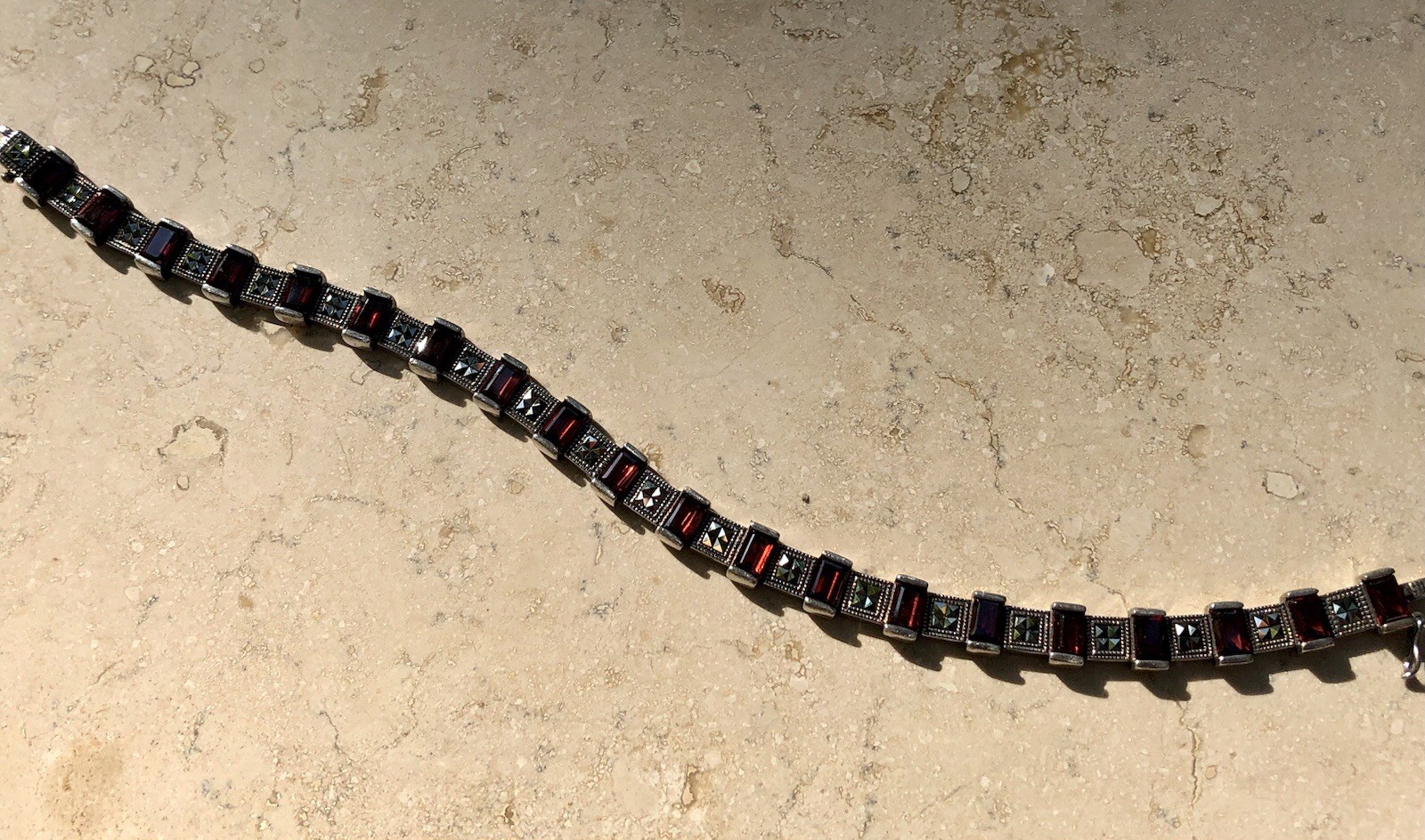❤️✨VINTAGE Sterling Silver EMERALD CUT GARNET & MARCASITE ESTATE Tennis Bracelet