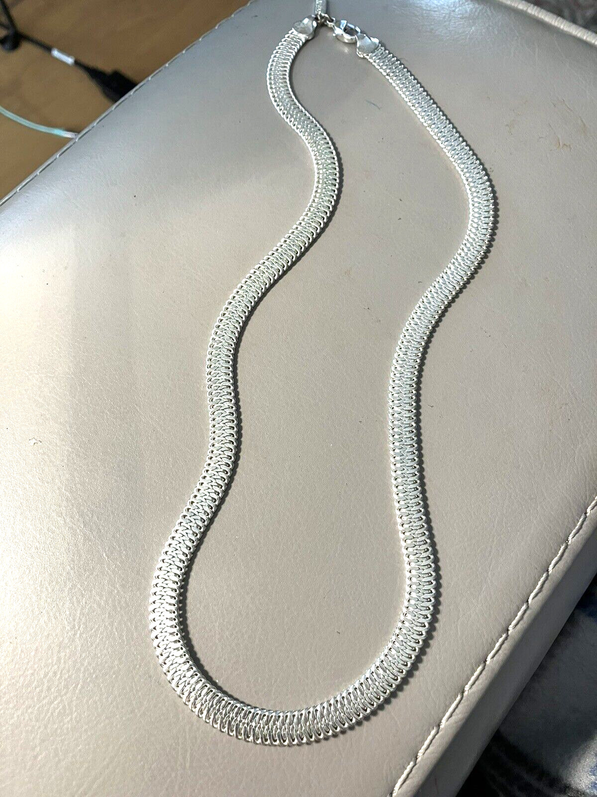 Vintage Napier Signed Silvertoned Flat Snake Style 1/4″W 20″L Necklace Estate