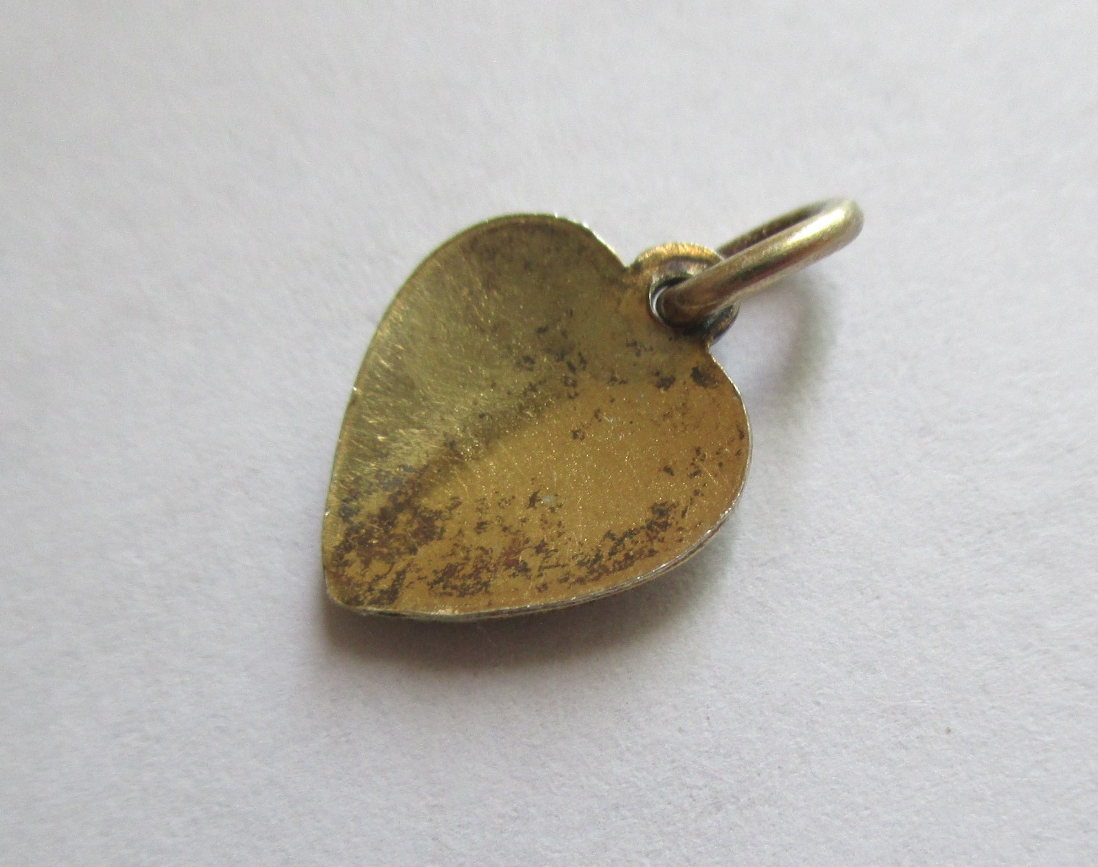 1/2in SMALL VINTAGE STERLING SILVER ENAMEL ROSE FLOWER HEART CHARM Gold Wash