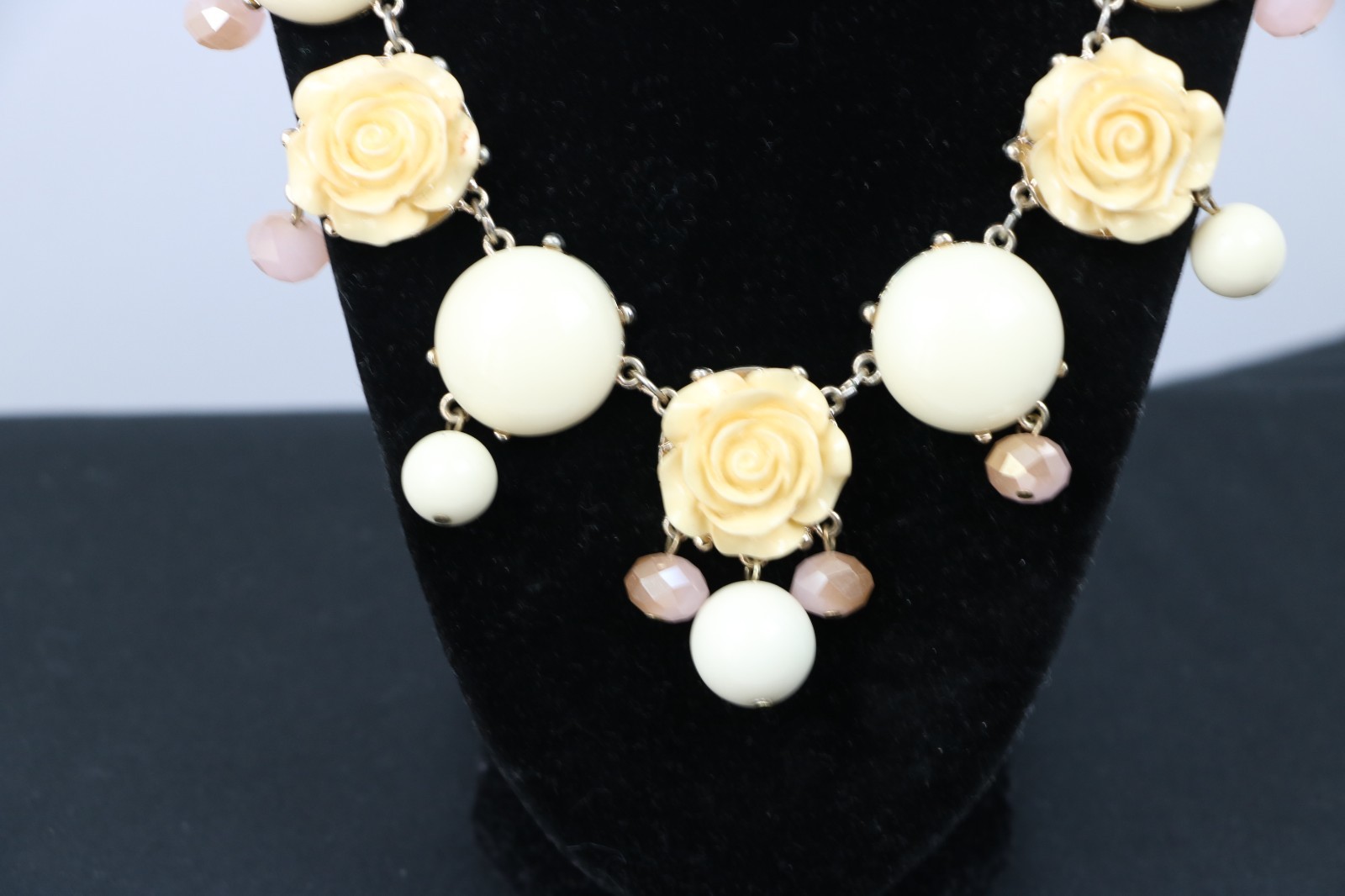 Rose Floral Statement Necklace Cream Bubble Bead Bib Boho Gold Tone